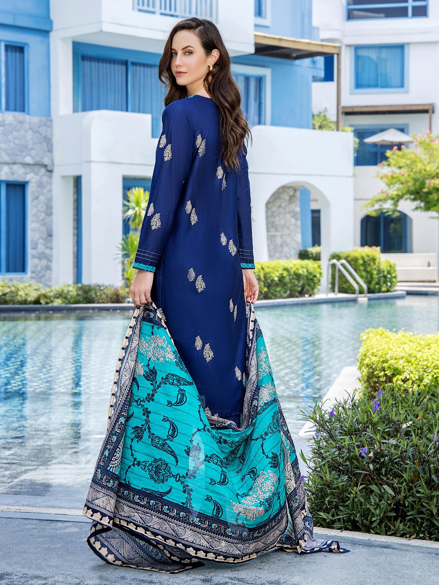 2 Piece Lawn Suit-Embroidered (Unstitched)