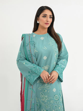 2-piece-khaddar-suit-embroidered-(pret)