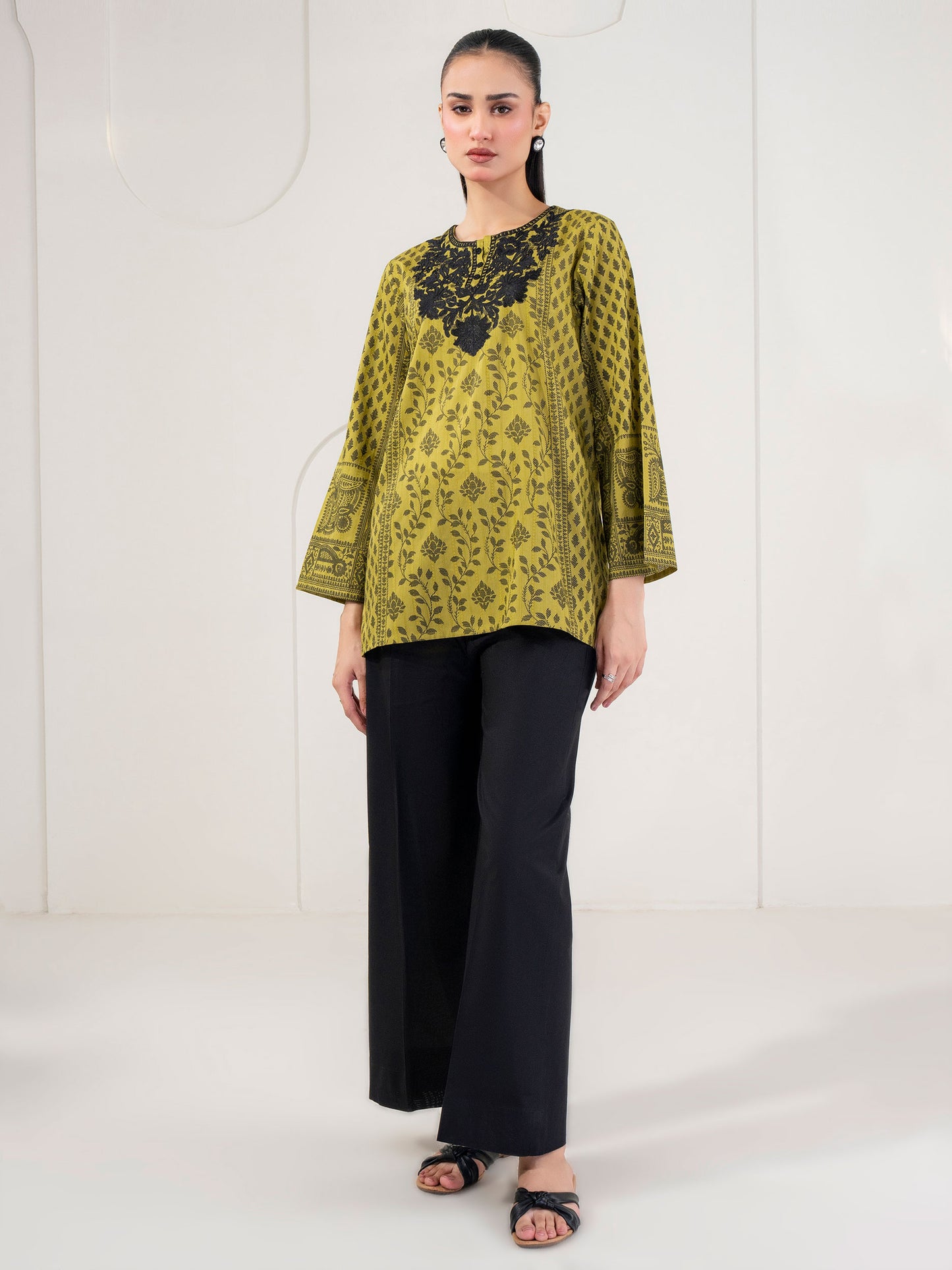 Lawn Kurti-Embroidered (Pret)