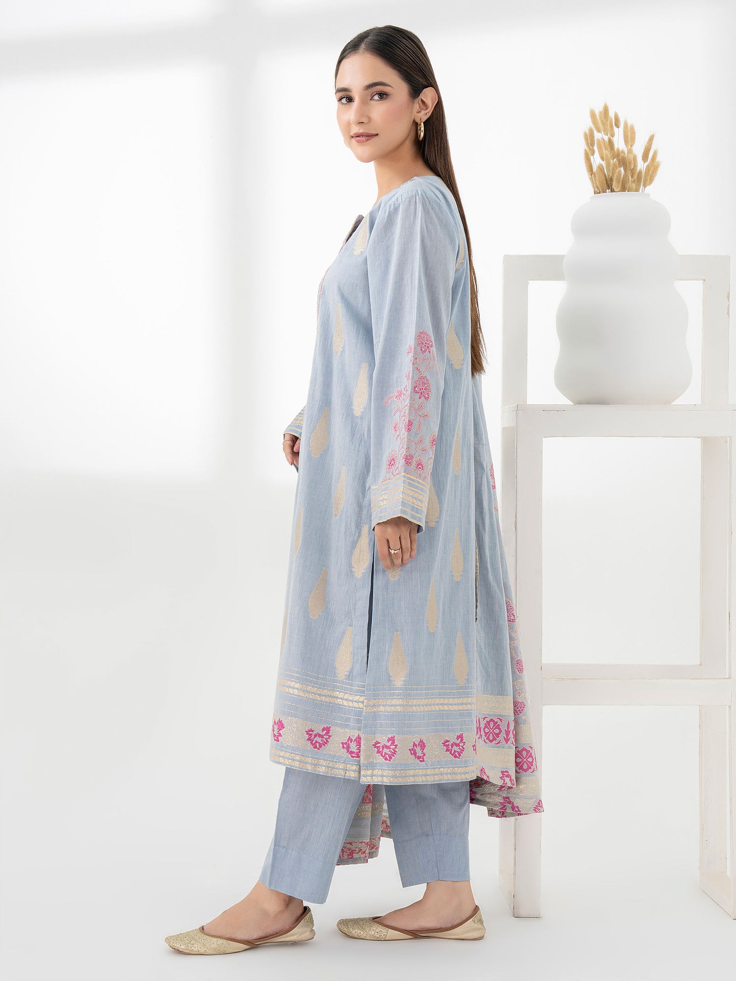 3 Piece Jacquard Suit-Embroidered (Pret)