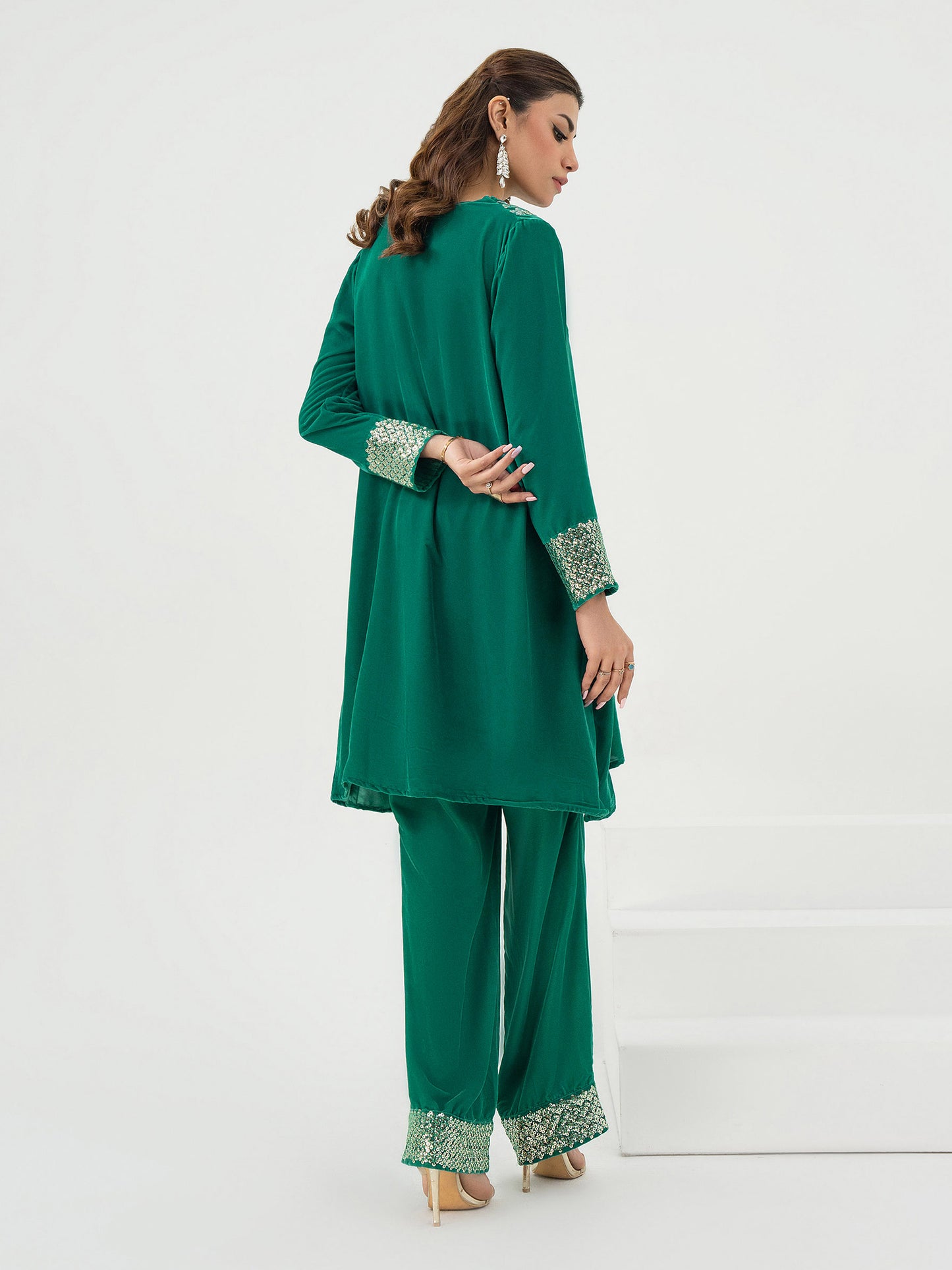 2 Piece Velvet Suit-Embroidered (Pret)