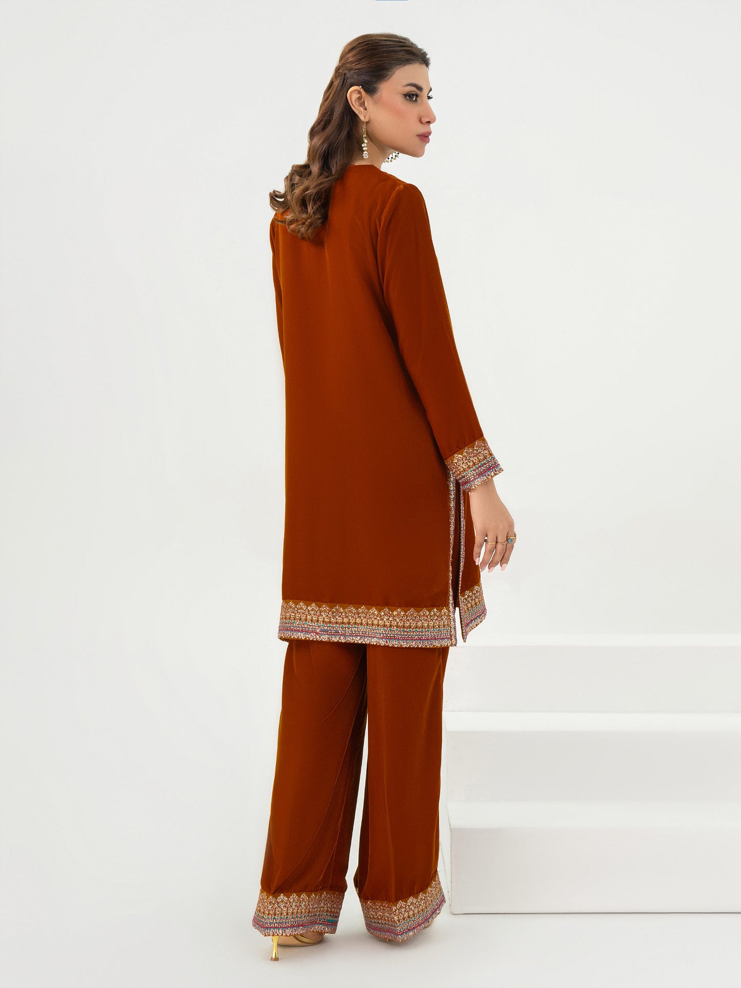 2 Piece Velvet Suit-Embroidered (Pret)