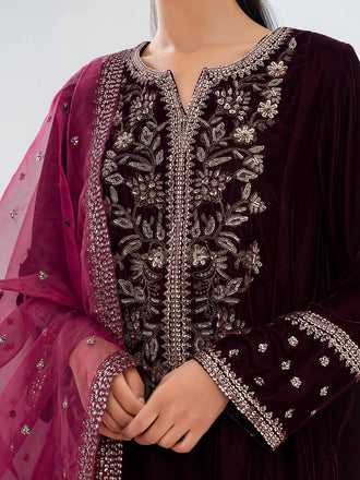 3-piece-velvet-suit-embroidered-(pret)