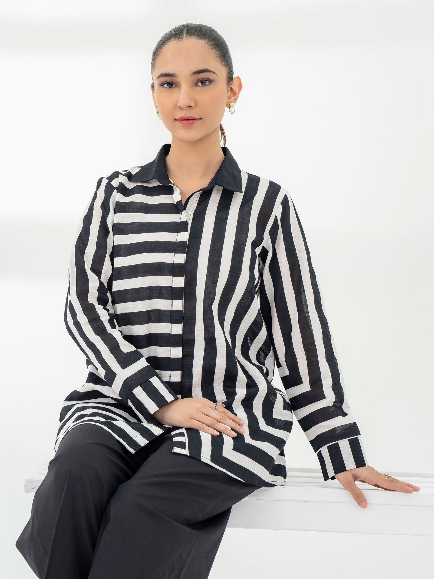 Khaddar Top-Printed (Pret)