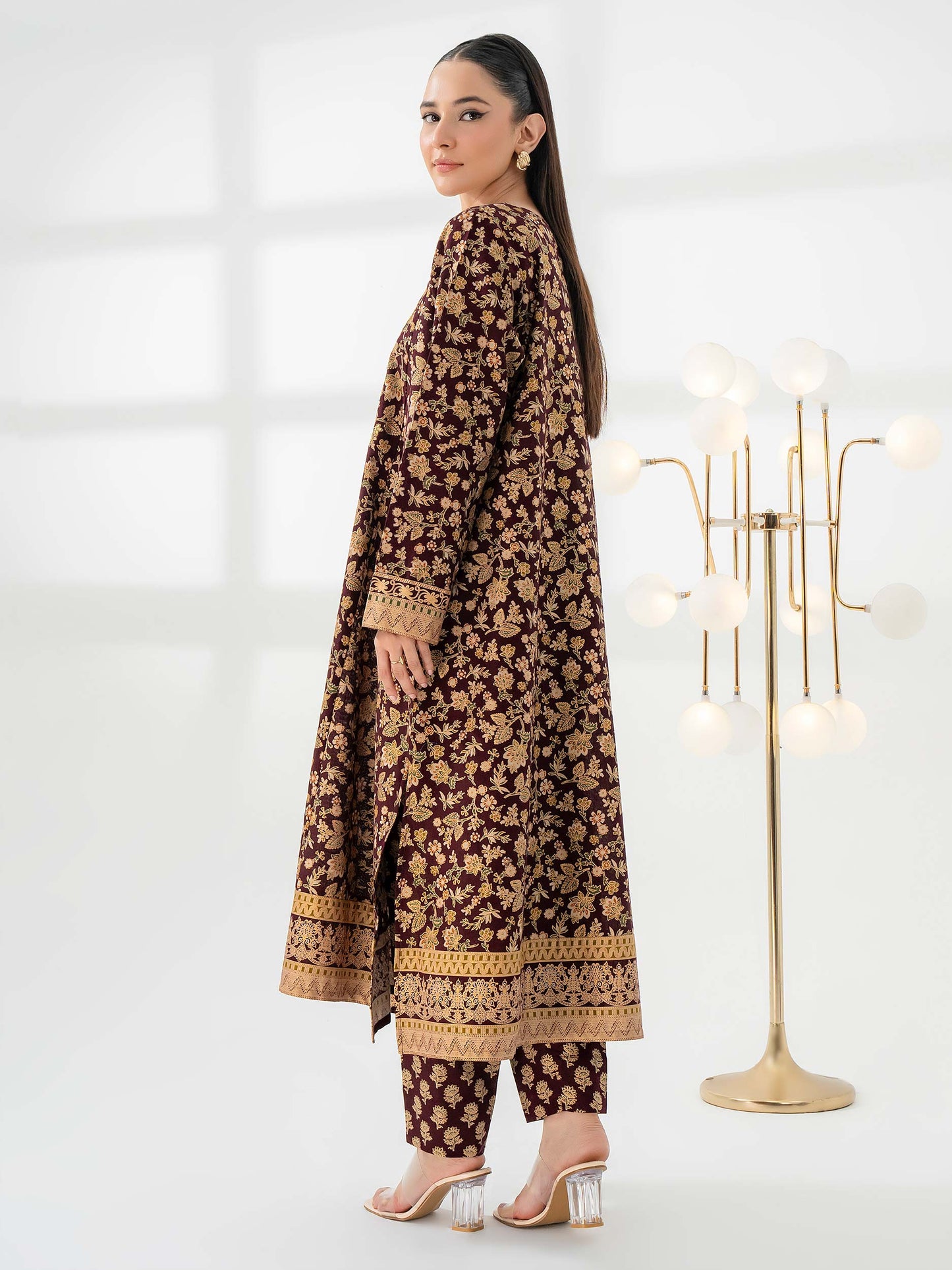 2 Piece Khaddar Suit-Embroidered (Pret)