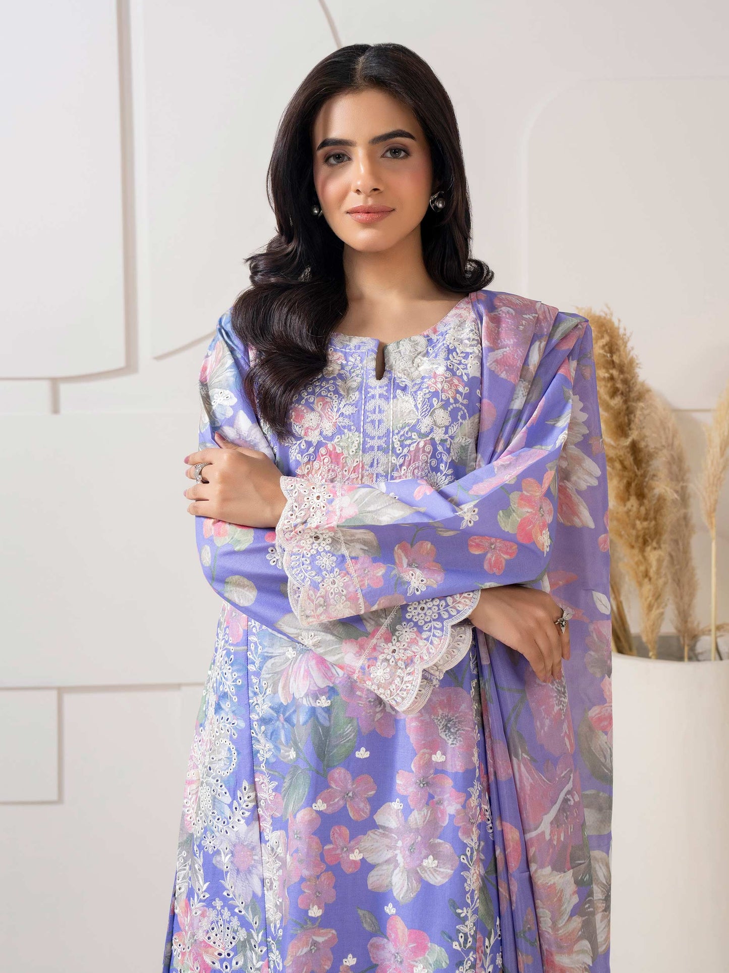 3 Piece Lawn Suit-Embroidered (Pret)