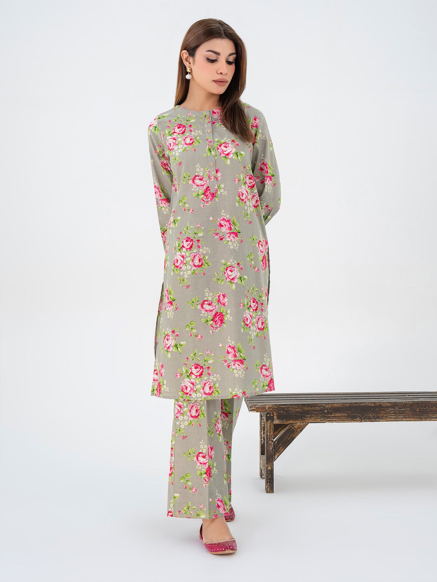 2 Piece Khaddar Suit-Printed (Pret)