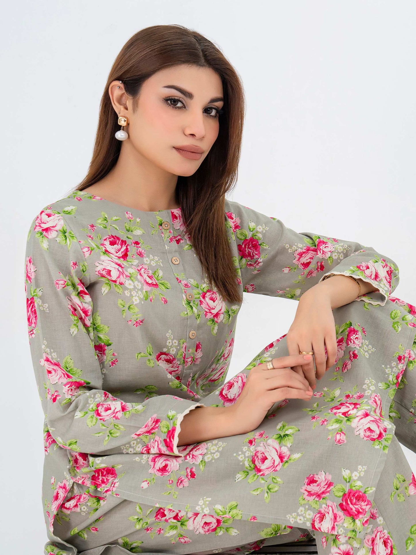 2 Piece Khaddar Suit-Printed (Pret)