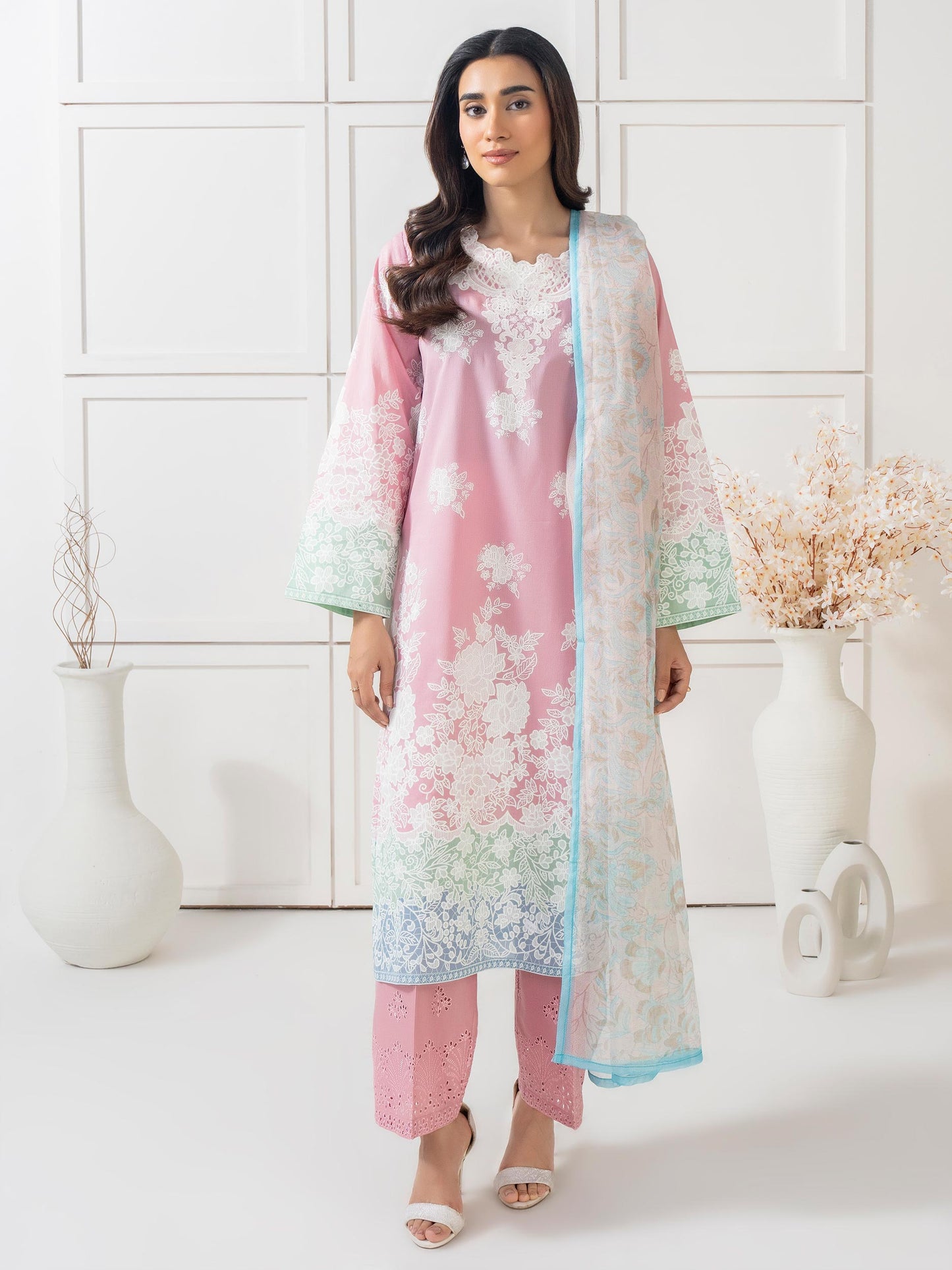 3 Piece Lawn Suit-Embroidered (Pret)