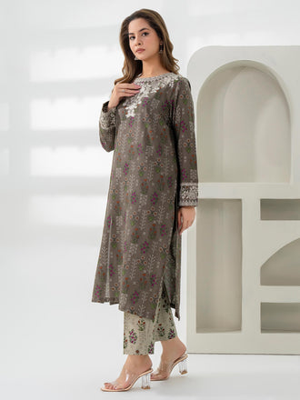 2-piece-khaddar-suit-embroidered-(pret)