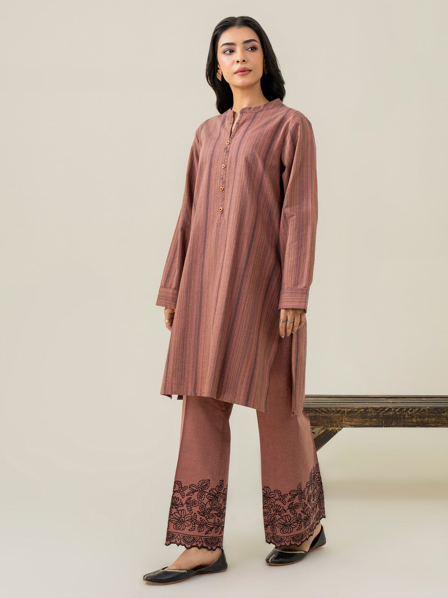 2 Piece Yarn Dyed Suit-Embroidered (Pret)