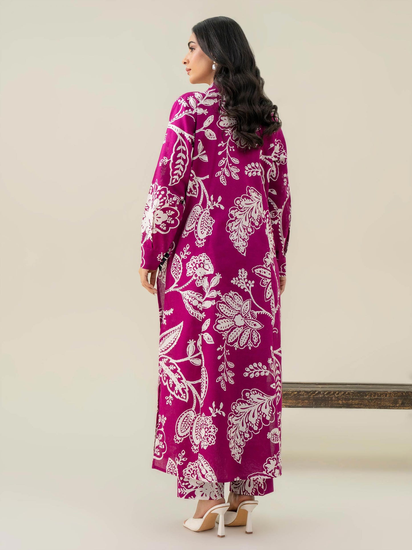 2 Piece Khaddar Suit-Printed (Pret)