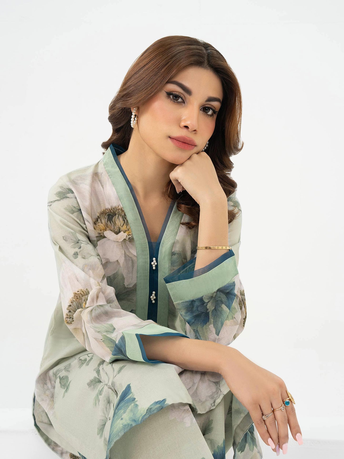 2 Piece Khaddar Suit-Printed (Pret)