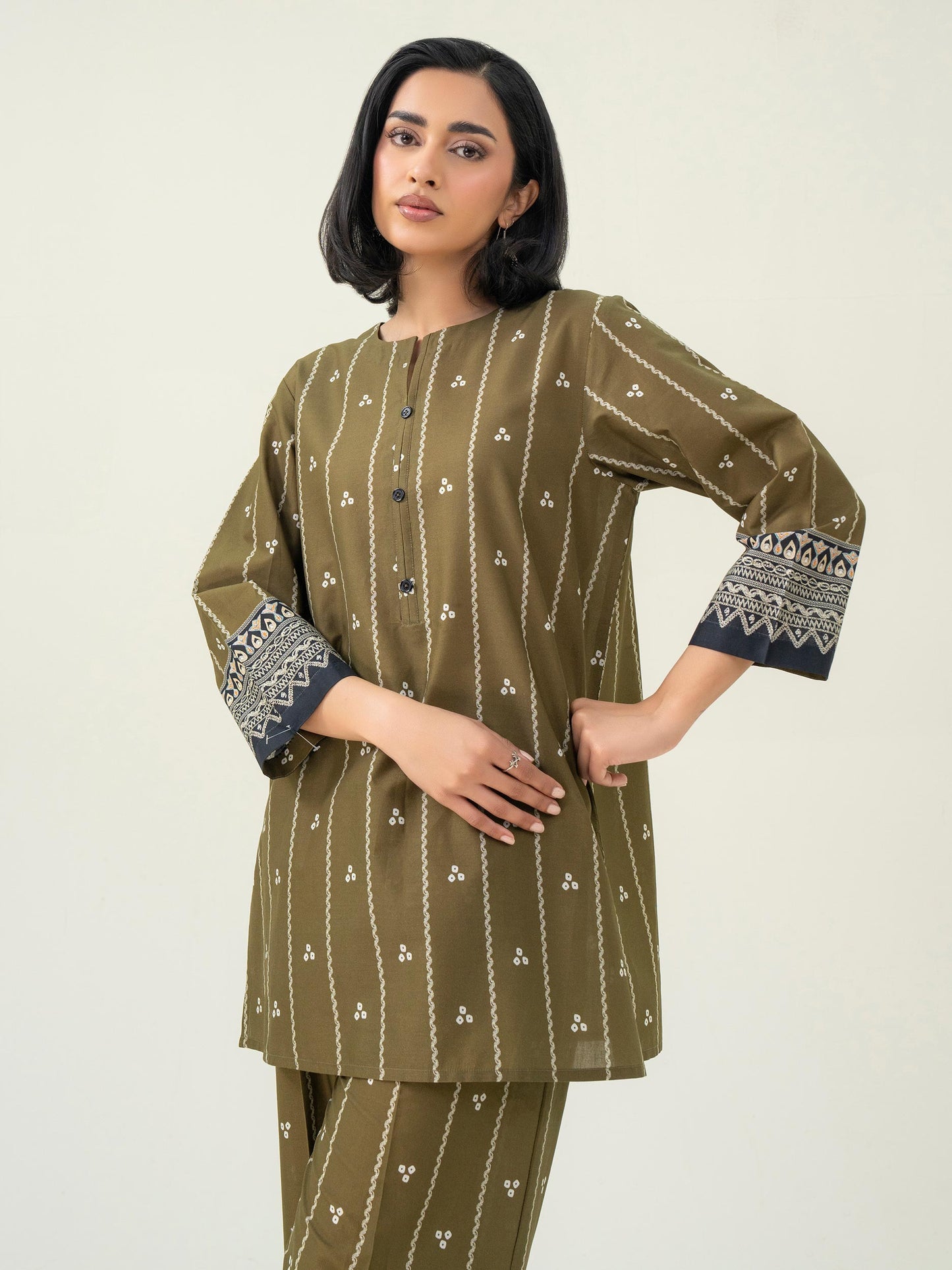 2 Piece Lawn Suit-Printed (Pret)