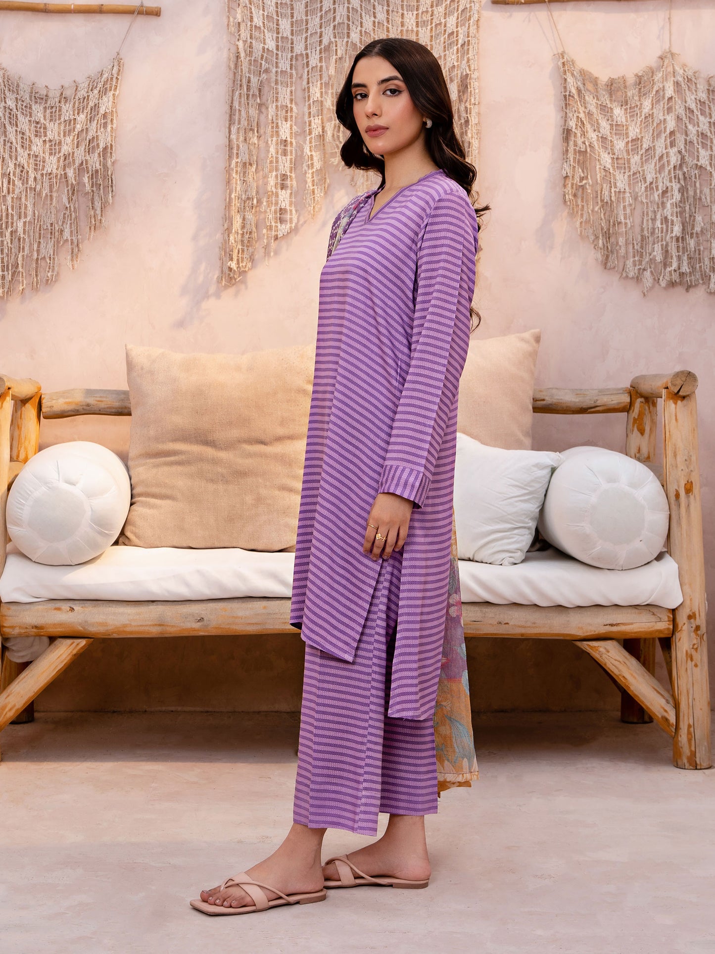 3 Piece Viscose Lawn Suit-Printed (Unstitched)