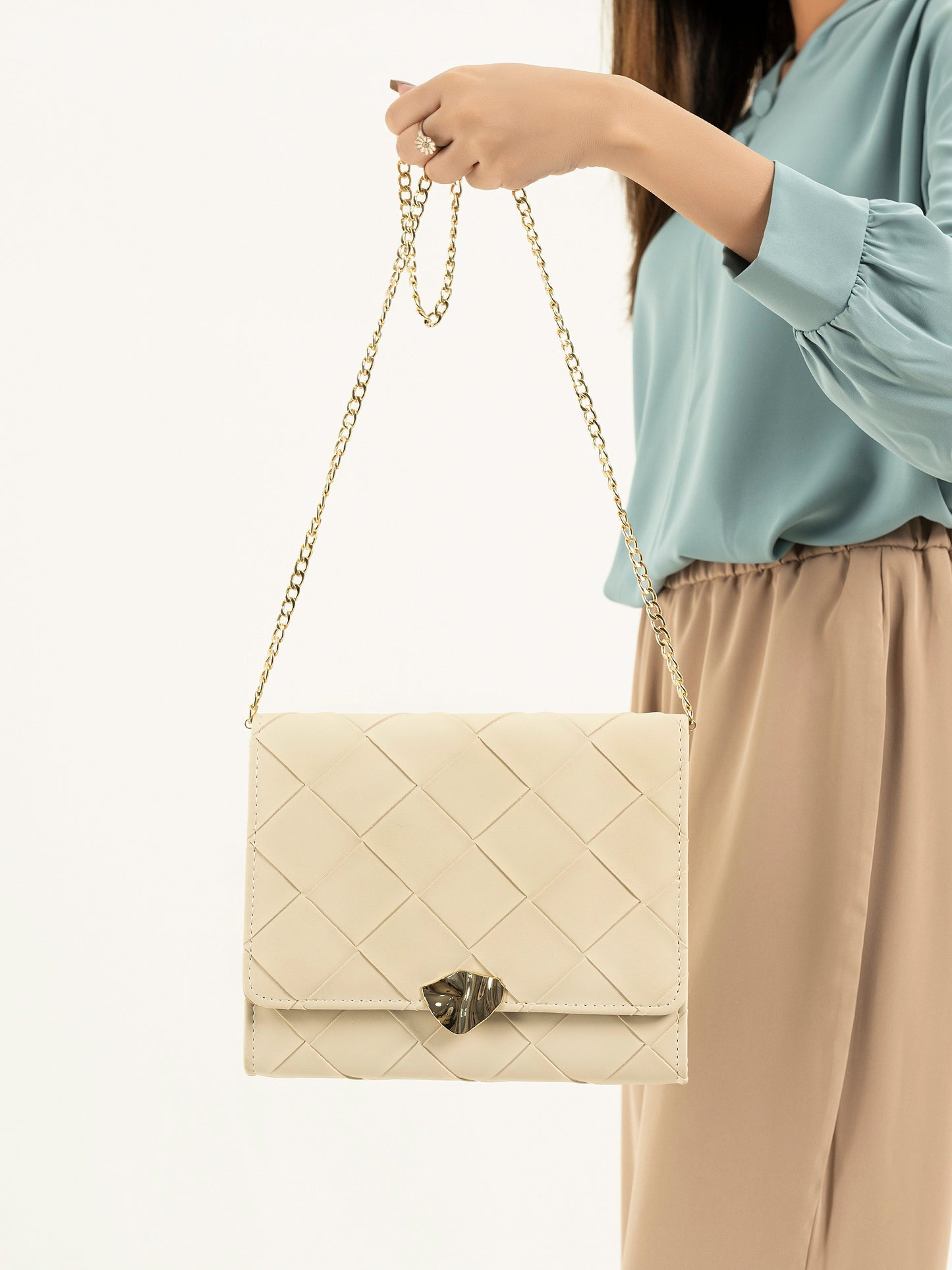 Criss Cross Patterned Handbag