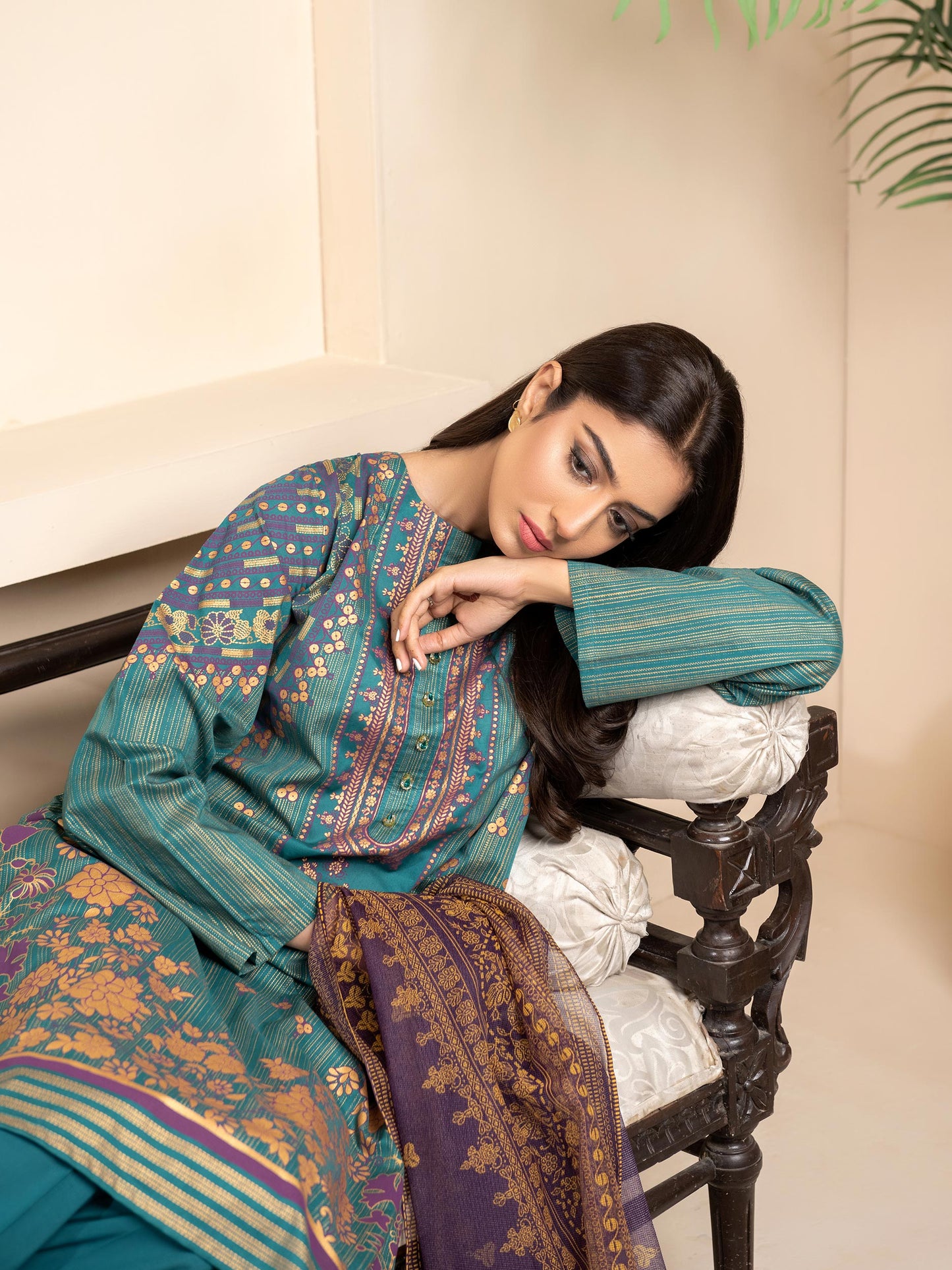 3 Piece Lawn Suit-Gold Paste Print (Unstitched)