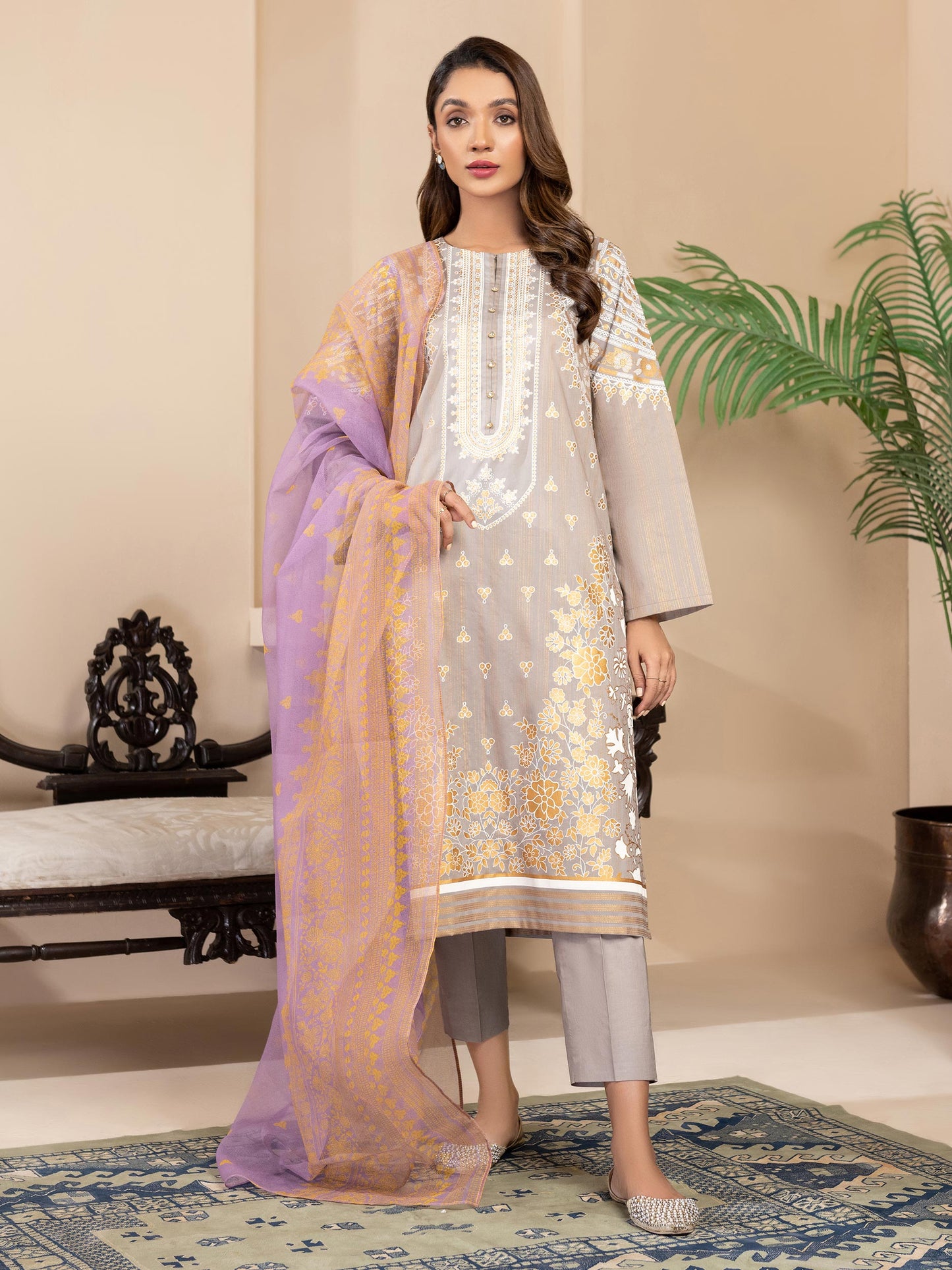 3 Piece Lawn Suit-Gold Paste Print (Unstitched)