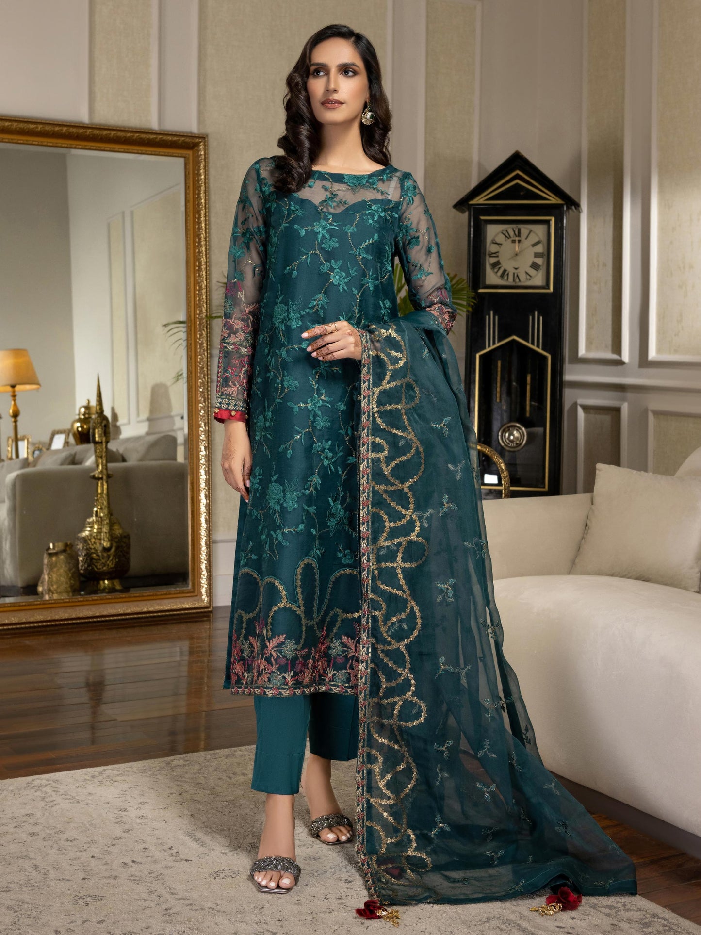 3 Piece Organza Suit-Embroidered (Unstitched)