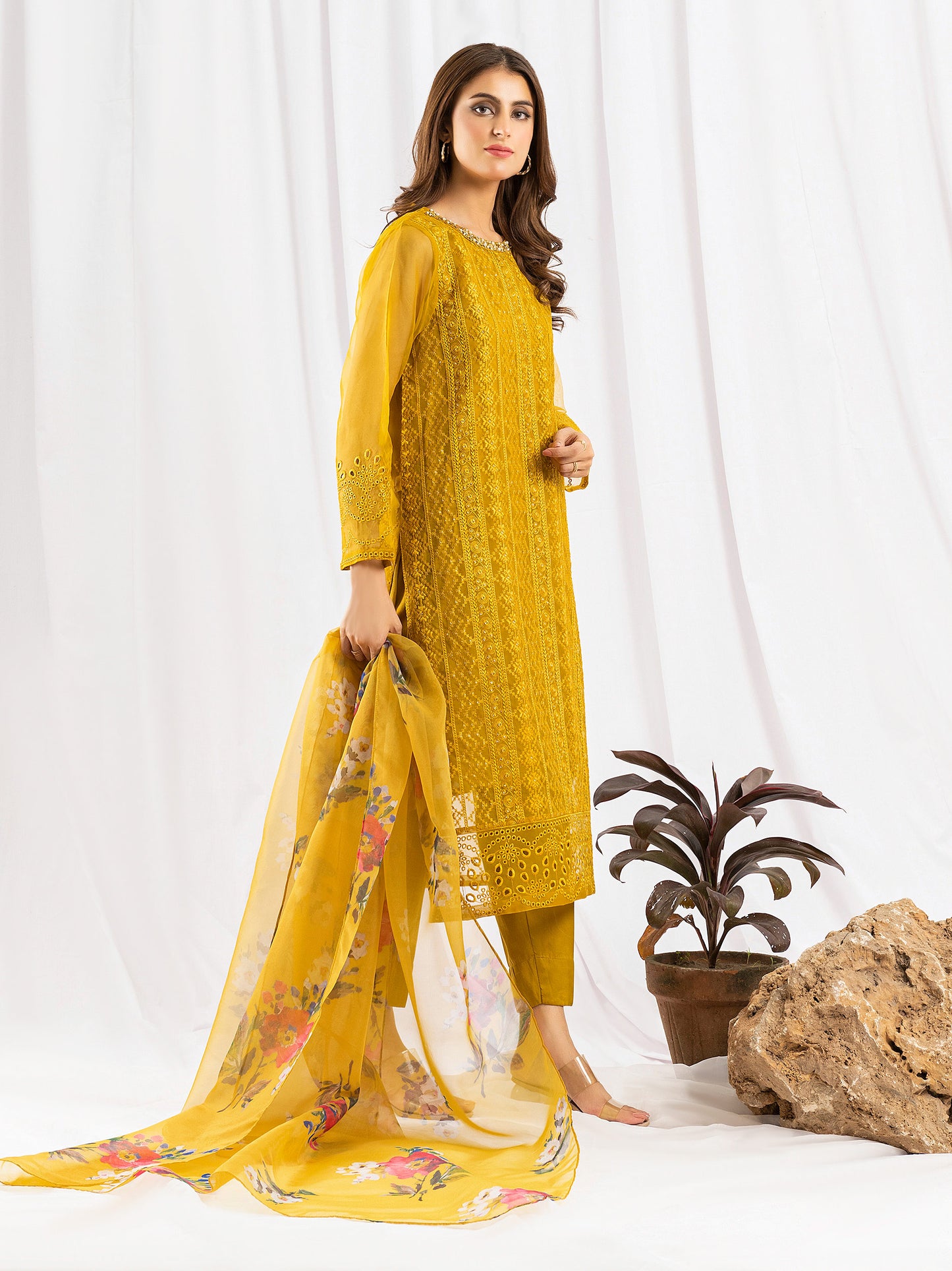 3 Piece Organza Suit-Embroidered(Pret)