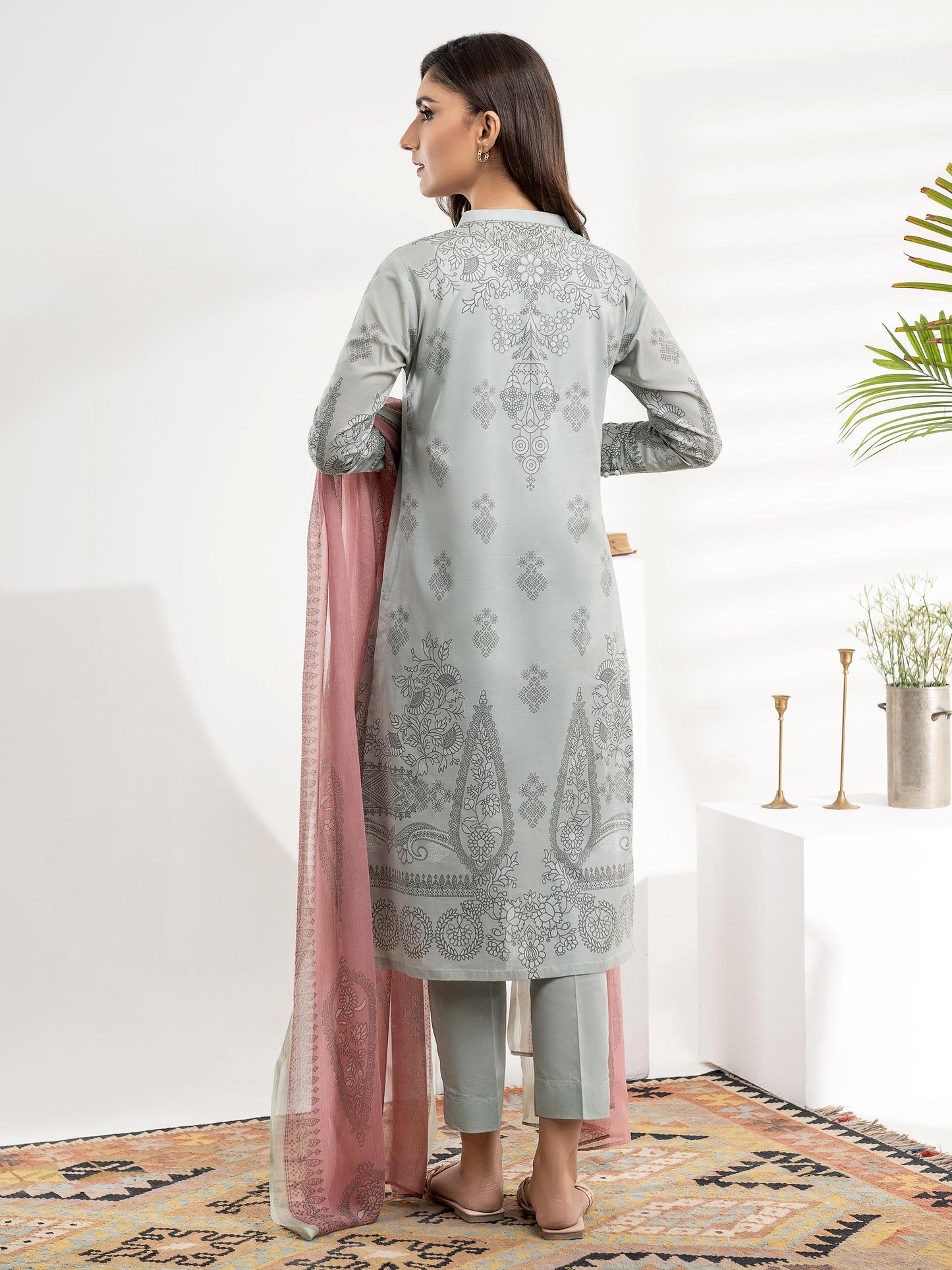 3 Piece Lawn Suit-Printed (Unstitched)