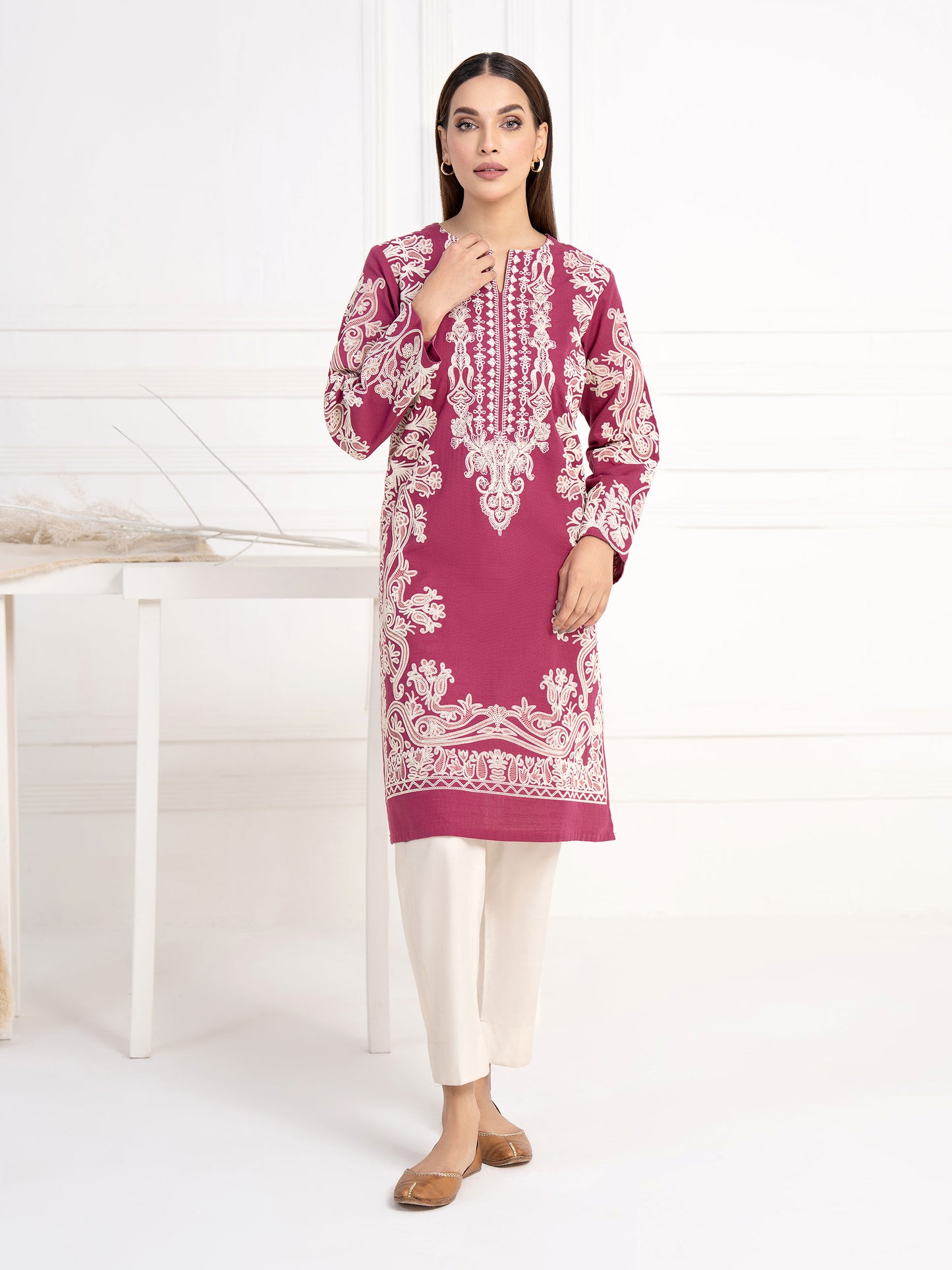 Khaddar Shirt-Embroidered(Unstitched)