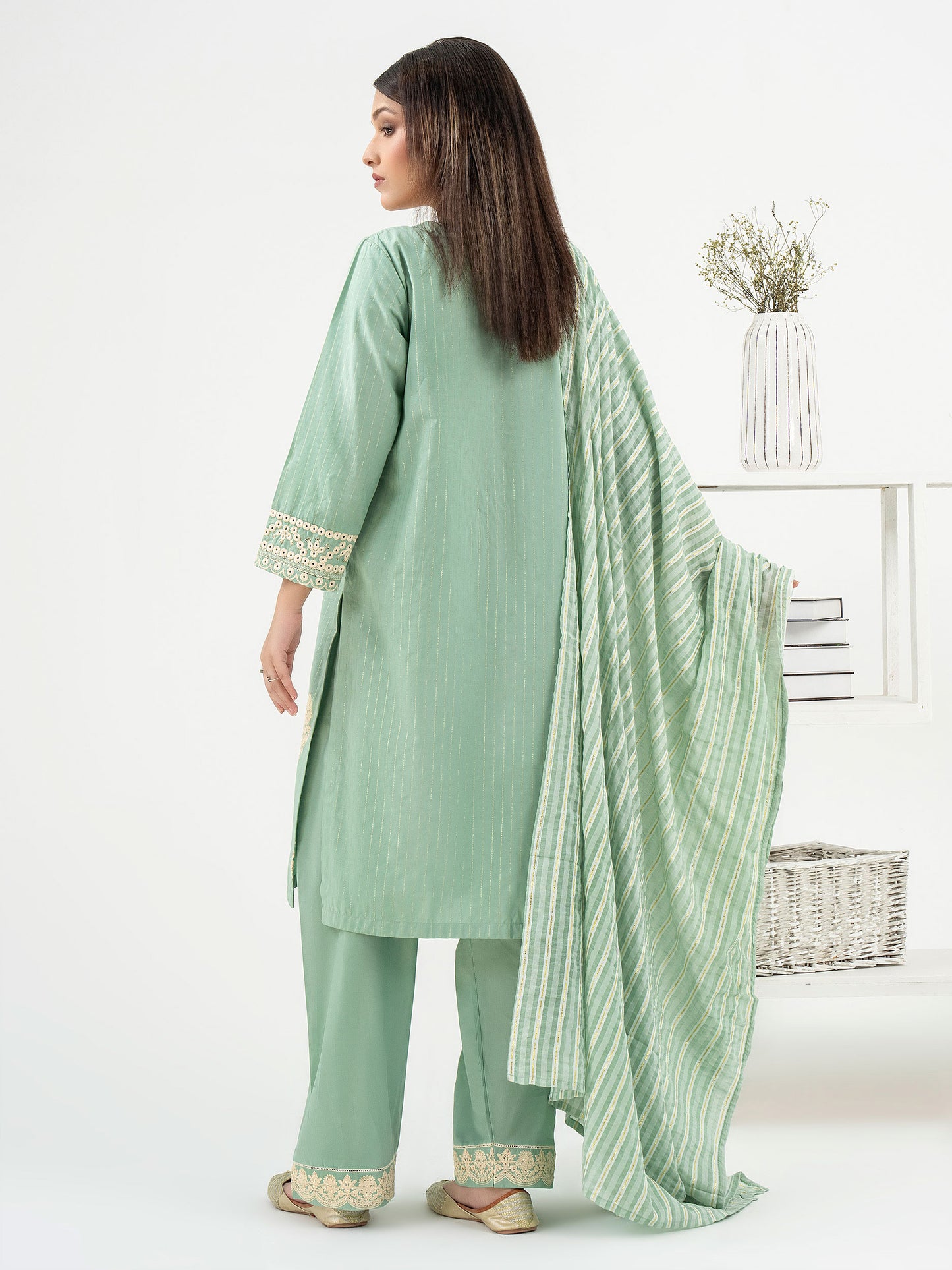 3 Piece Yarn Dyed Suit-Embroidered ( Pret)