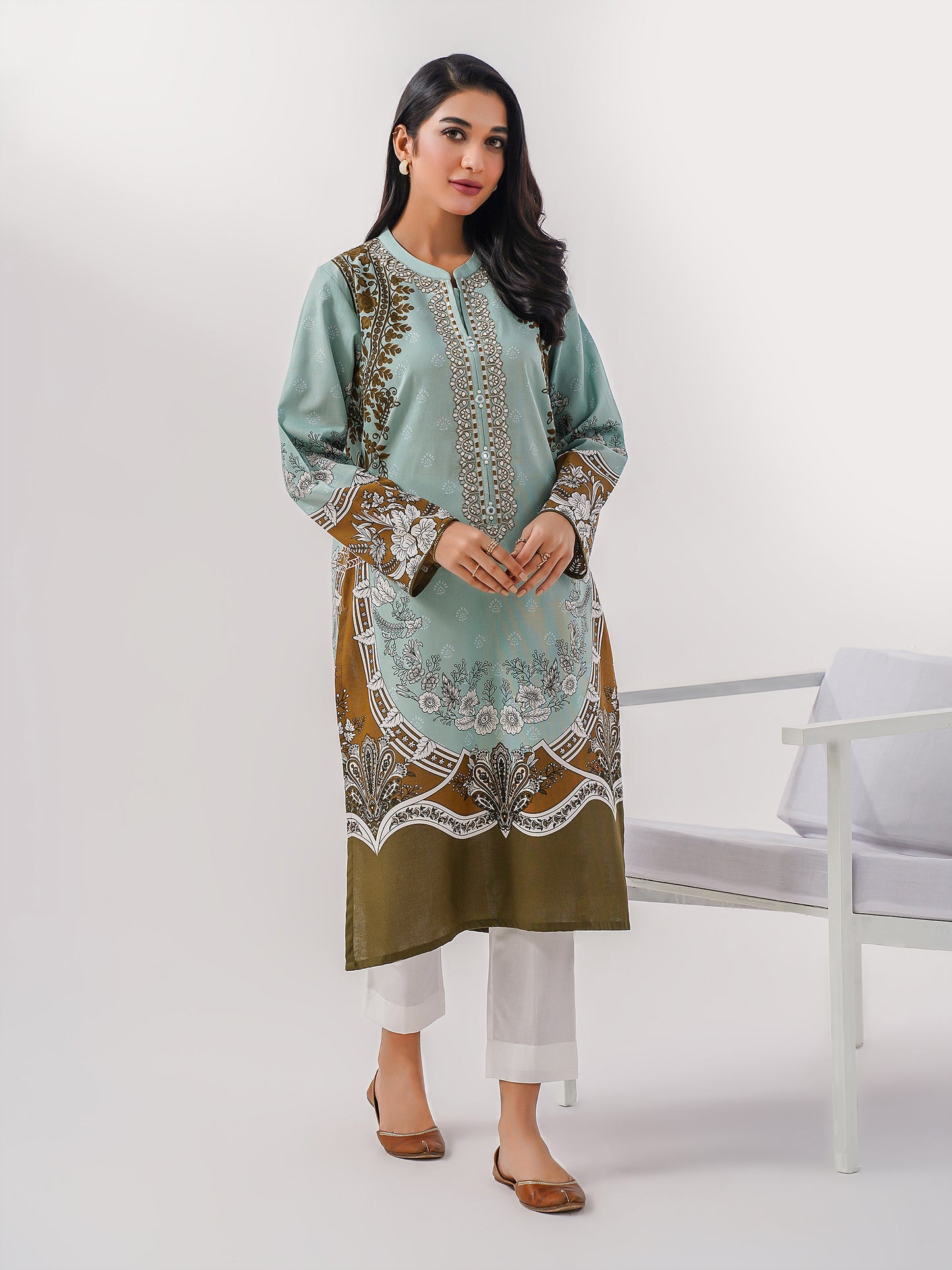 Khaddar Shirt-Embroidered(Pret)