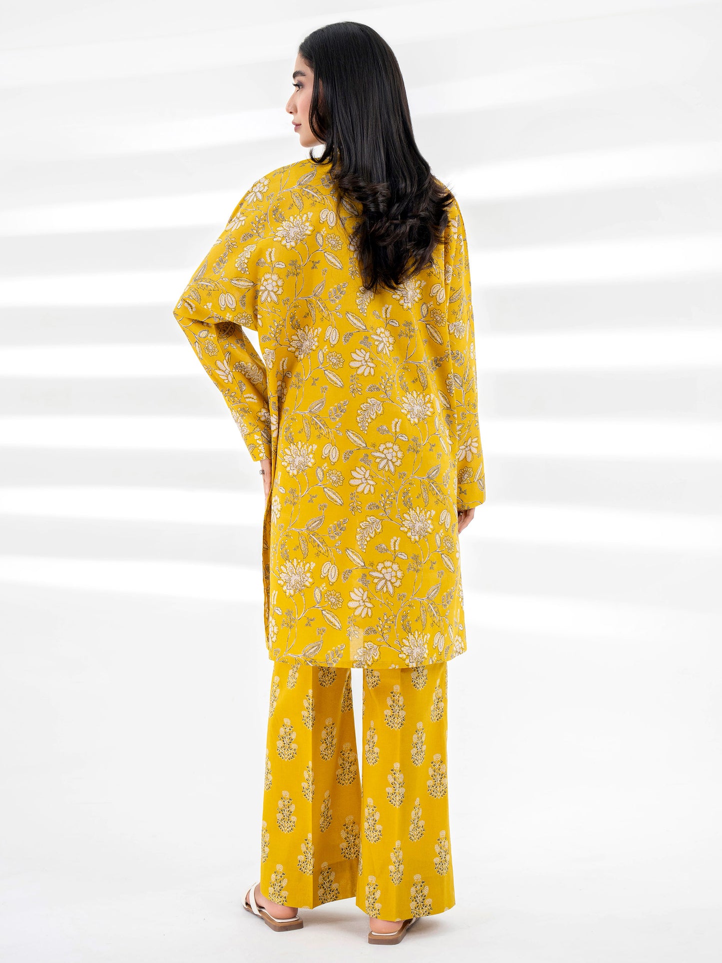 2 Piece Lawn Suit-Printed (Unstitched)