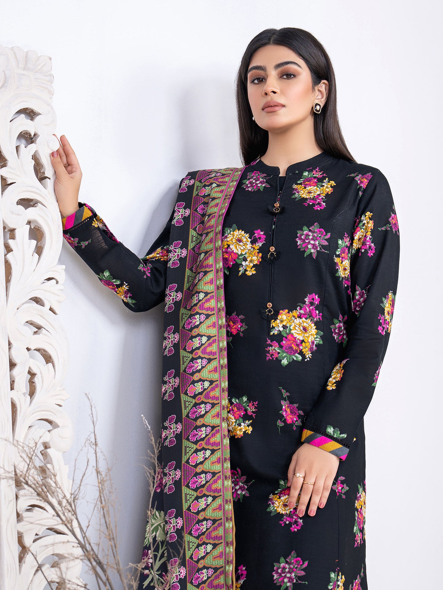 3 Piece Khaddar Suit-Printed (Unstitched)