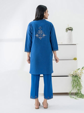 2-piece-yarn-dyed-suit-embroidered-(pret)