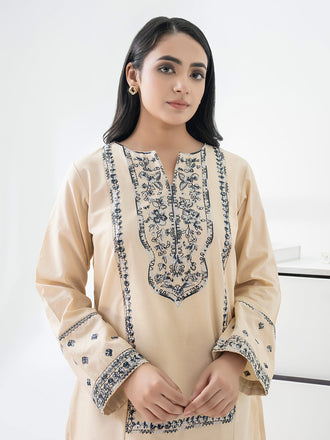 cambric-kurti-embroidered-(pret)