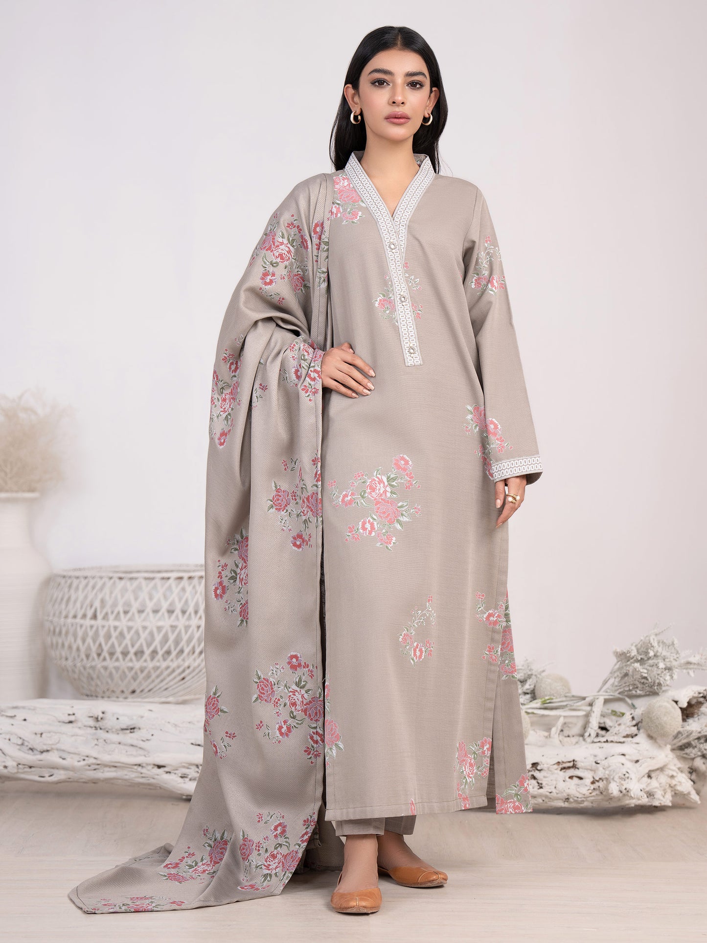 3 Piece Khaddar Suit-Paste Print(Unstitched)