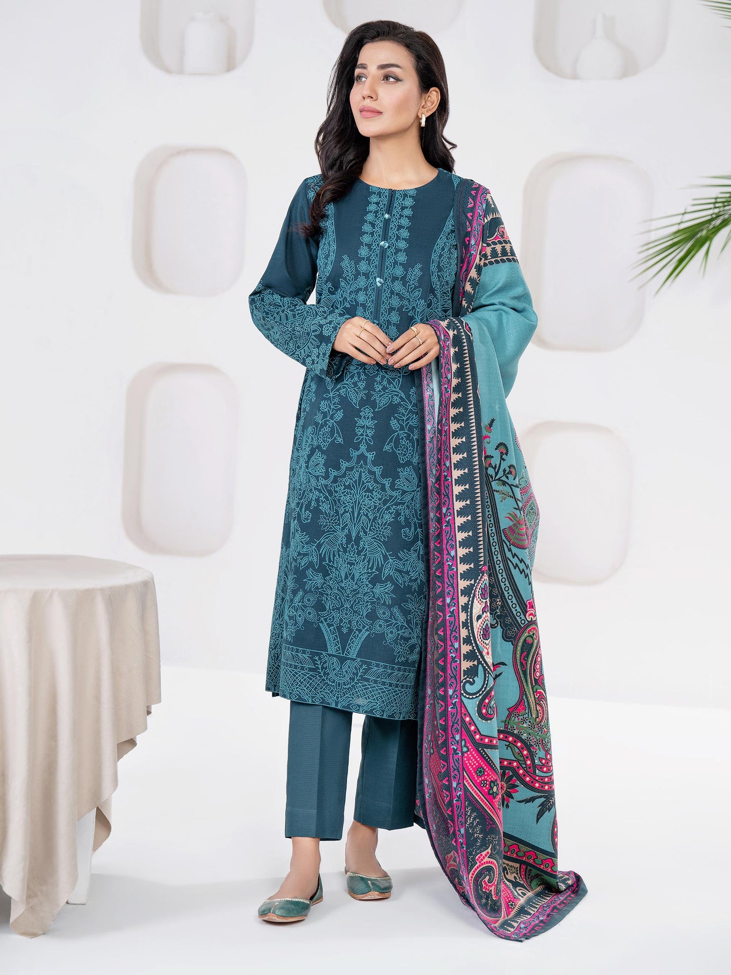 3 Piece khaddar Suit-Emboss Print(Unstitched)