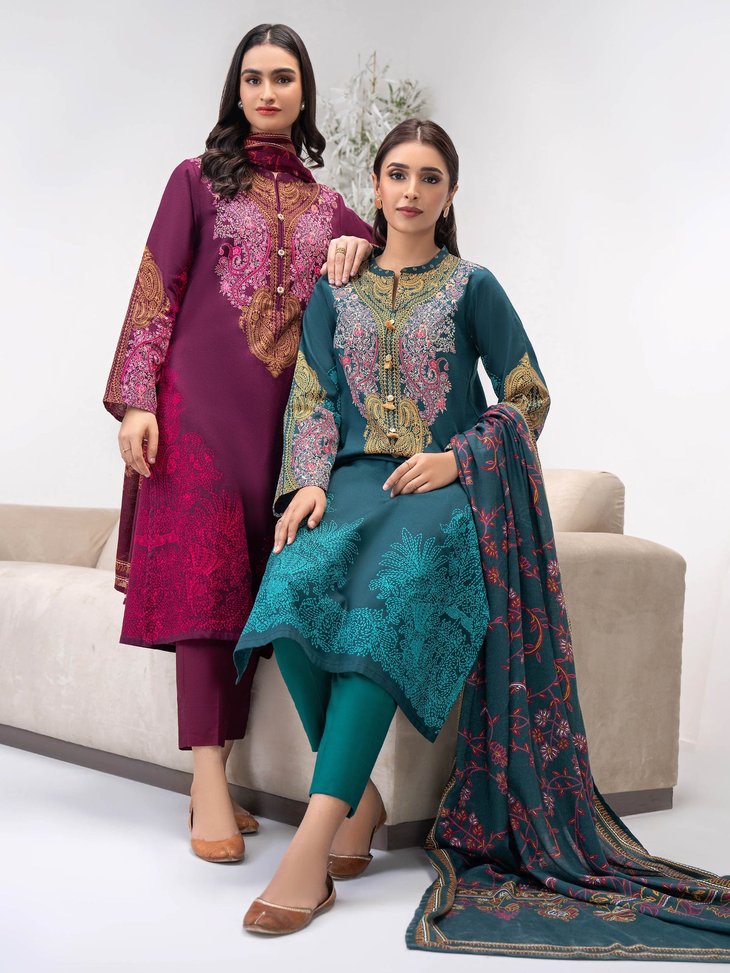 3 Piece Khaddar Suit-Paste Print (Unstitched)