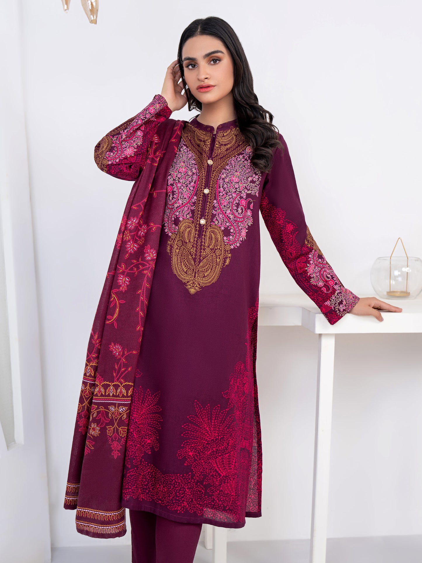 3 Piece Khaddar Suit-Paste Print (Unstitched)