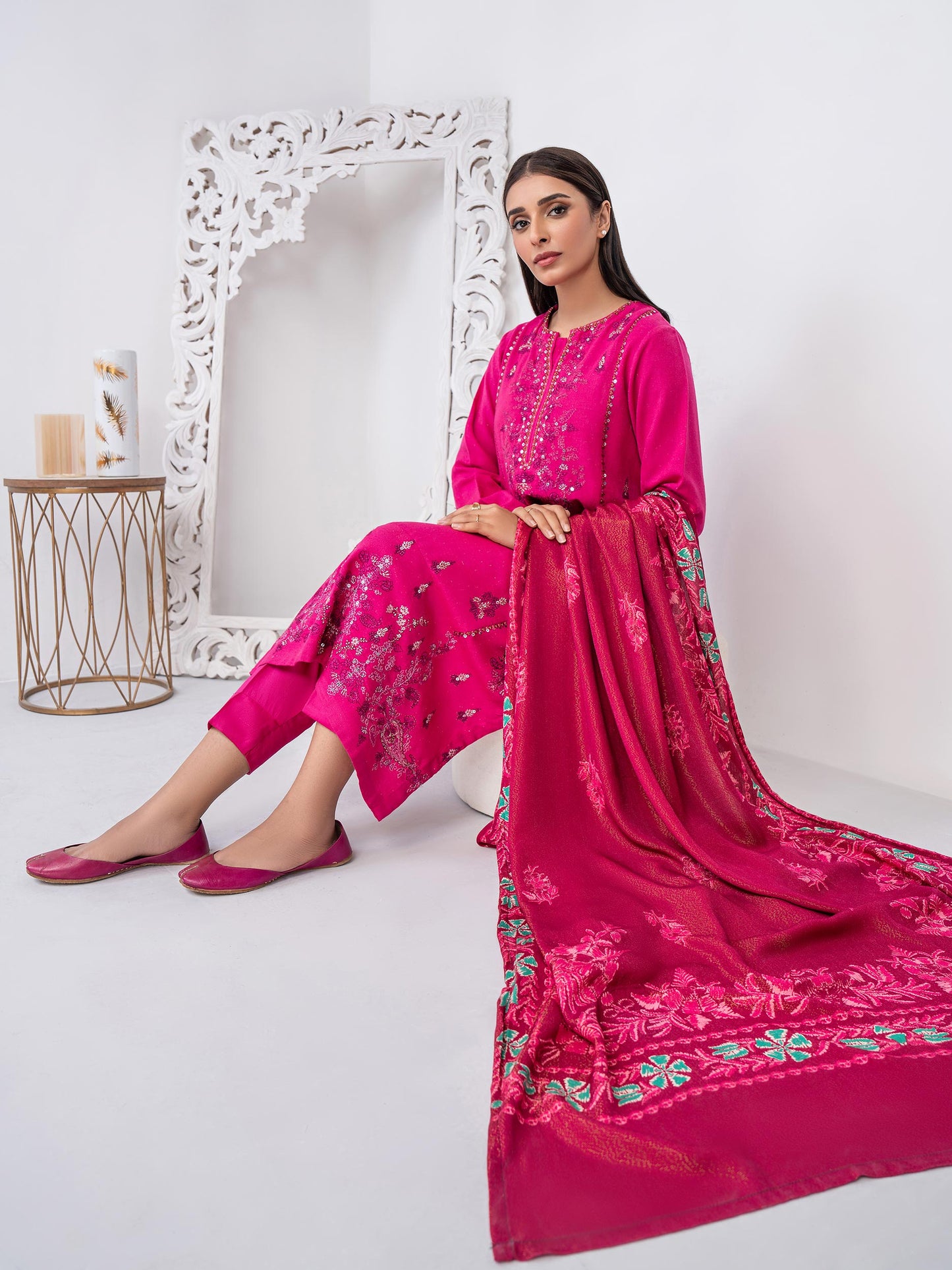 3 Piece Karandi Suit-Embroidered (Unstitched)