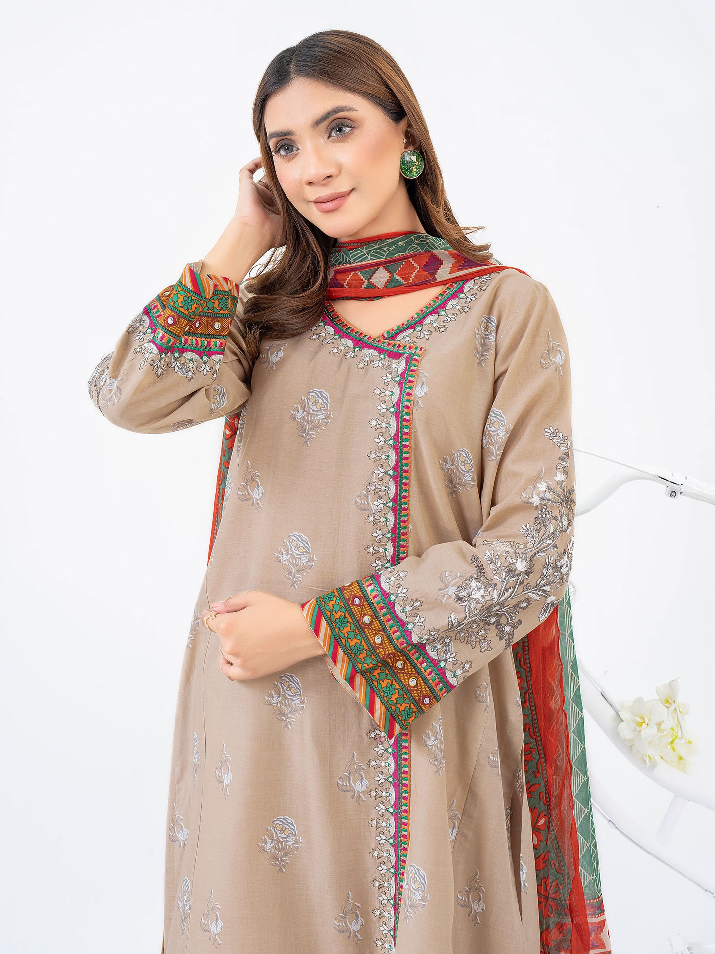 2 Piece Lawn Suit-Embroidered (Pret)