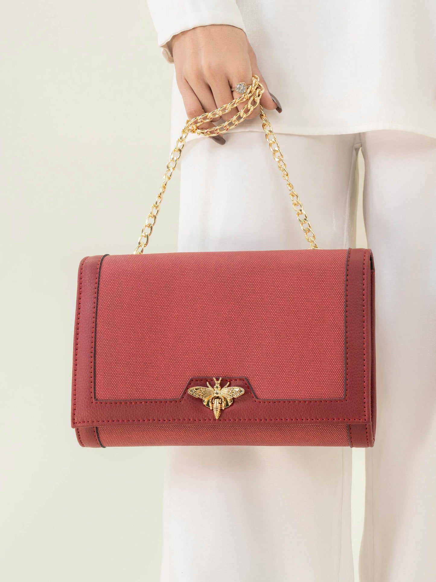 Butterfly Clutch