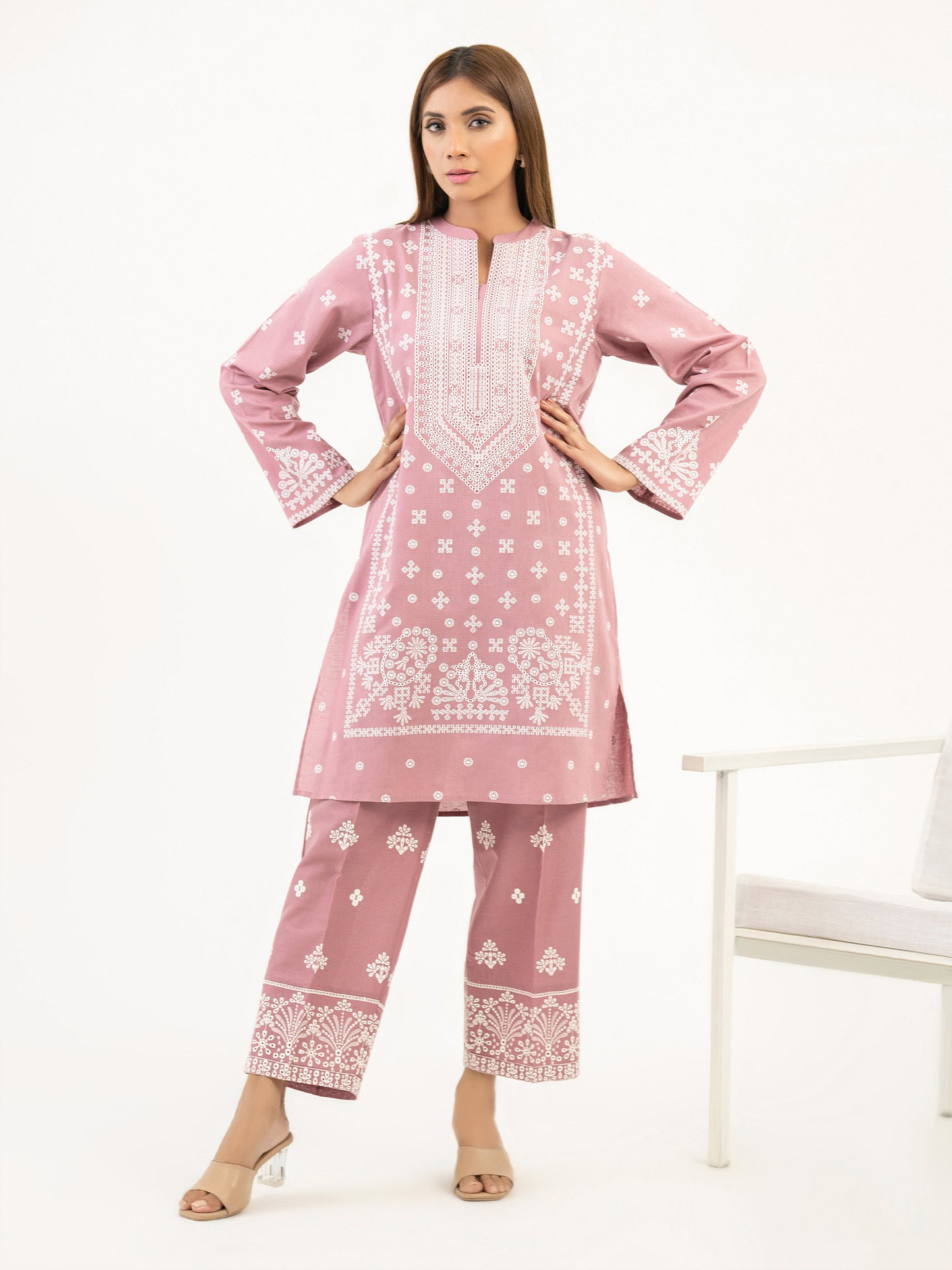 2 Piece Khaddar Suit-Printed (Pret)