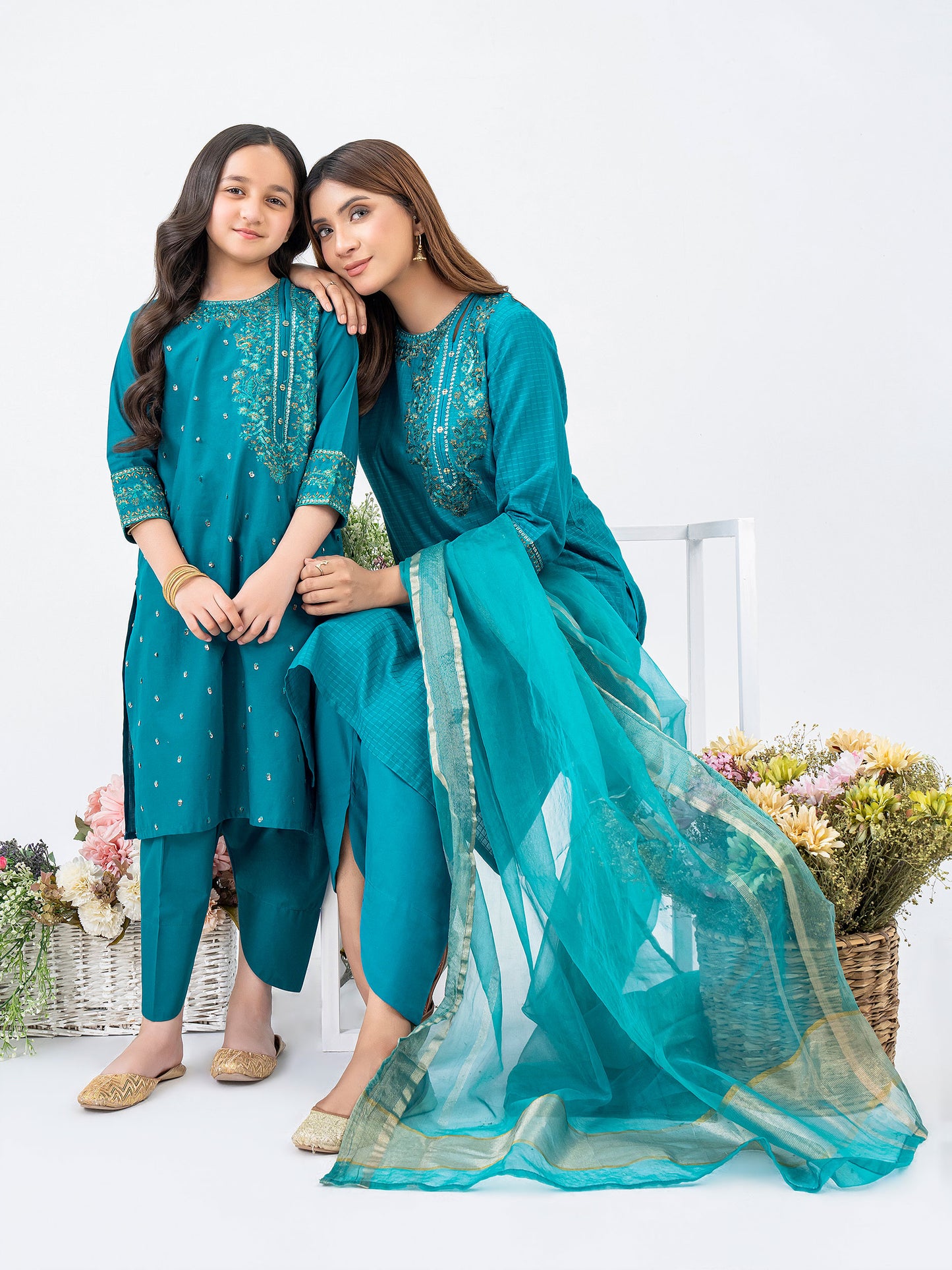 2 Piece lawn Suit- Embroidered