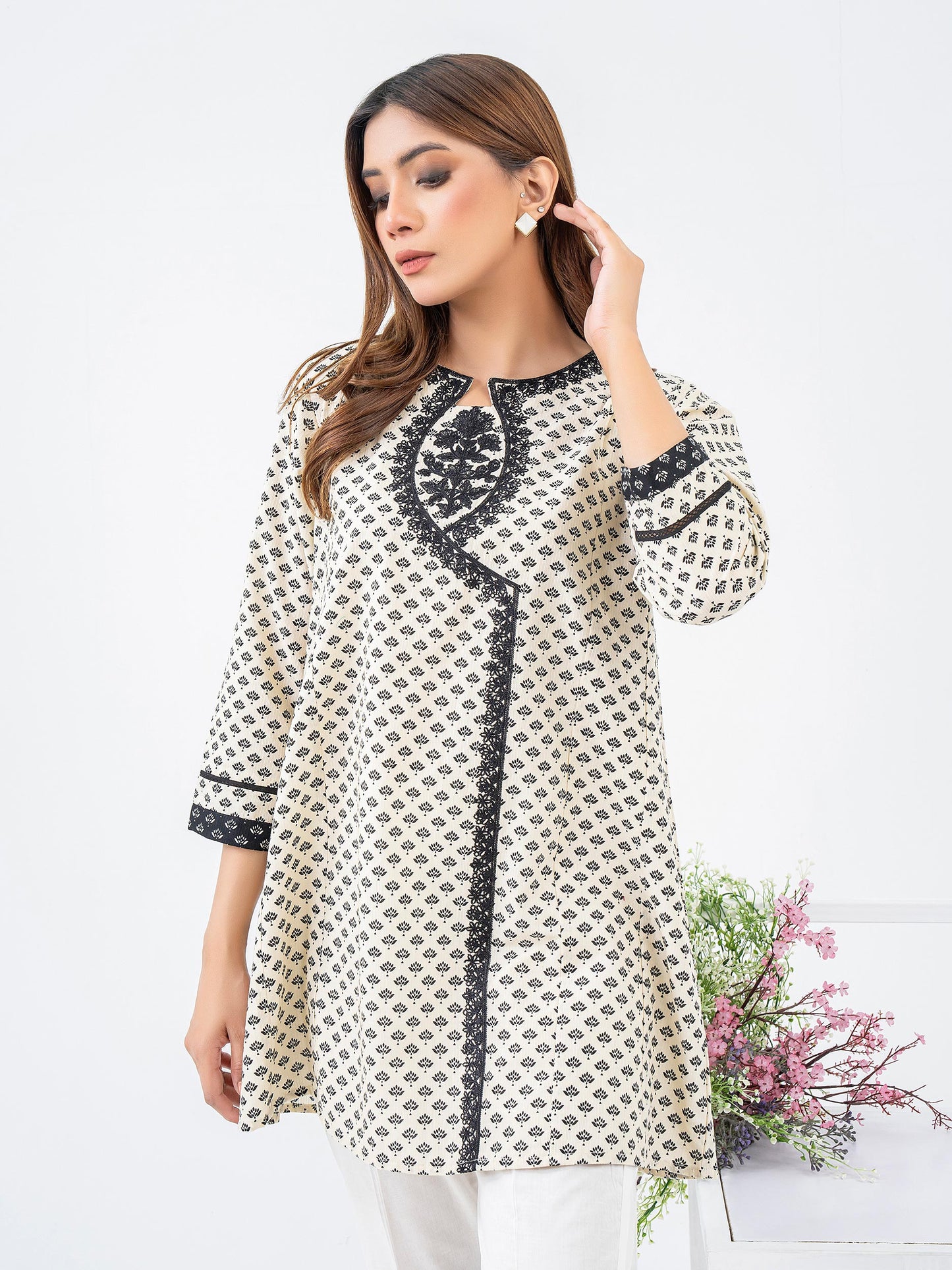 Lawn Kurti-Embroidered (Pret)