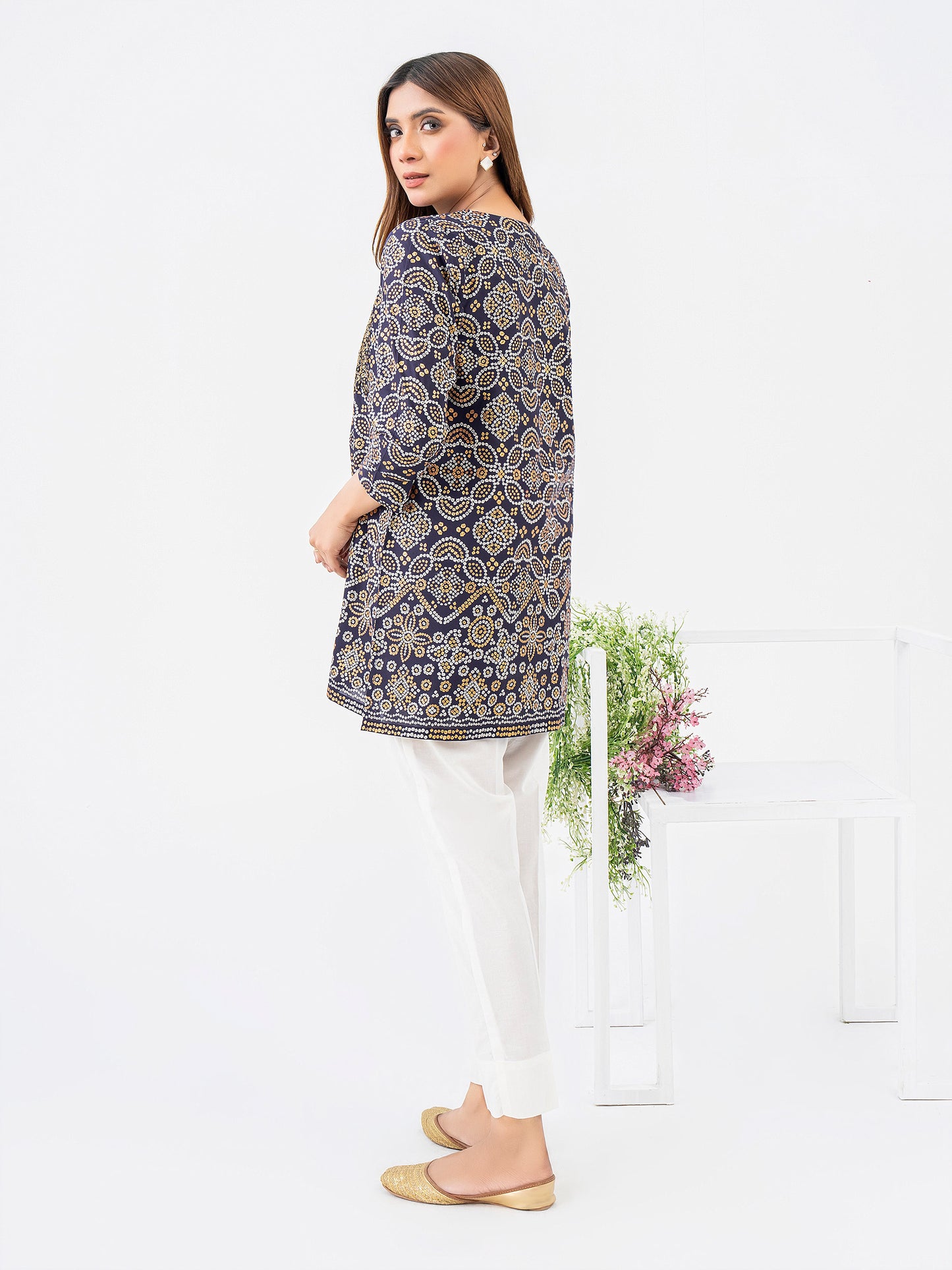 Lawn Kurti-Embroidered (Pret)