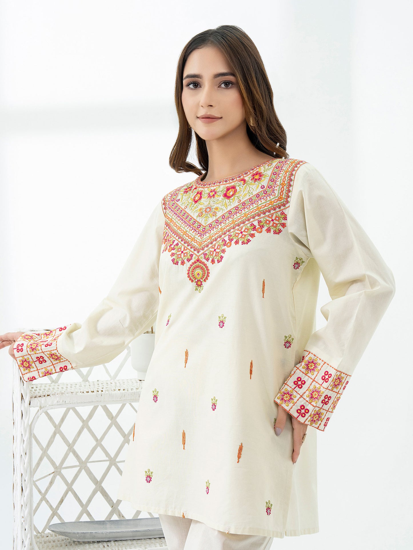 Cambric Kurti-Embroidered (Pret)