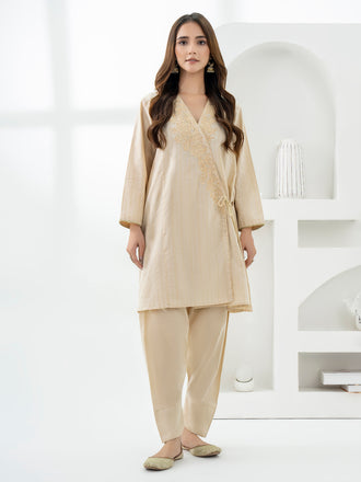 2-piece-yarn-dyed-suit-embroidered-(pret)