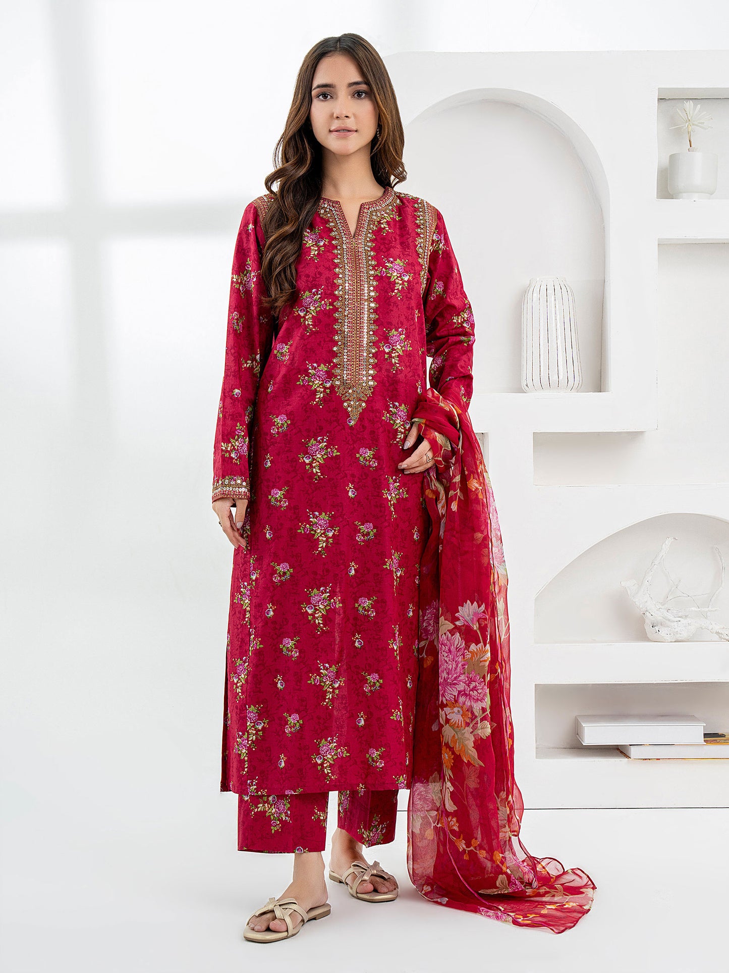 3 Piece Lawn Suit-Embroidered (Pret)