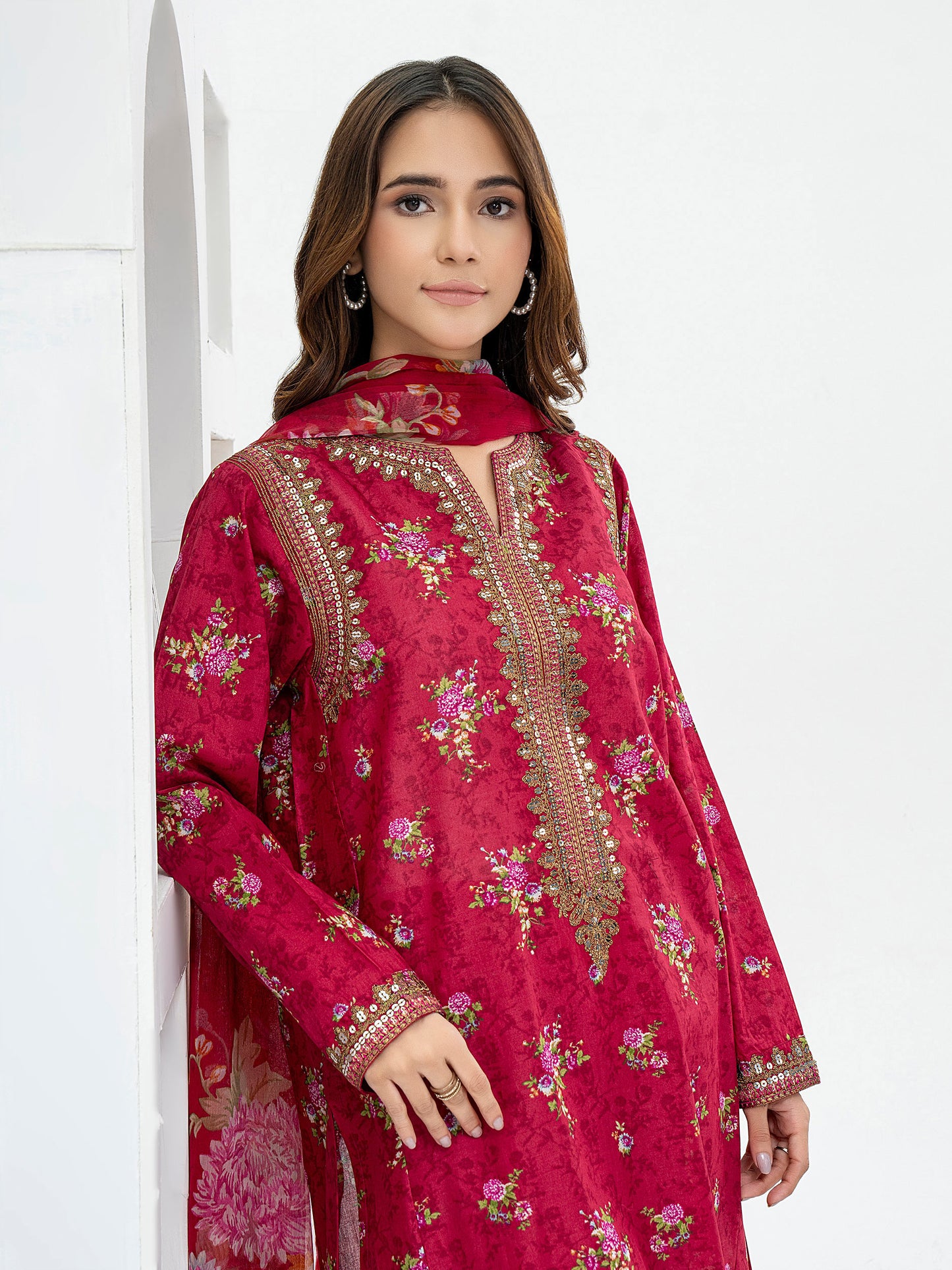 3 Piece Lawn Suit-Embroidered (Pret)