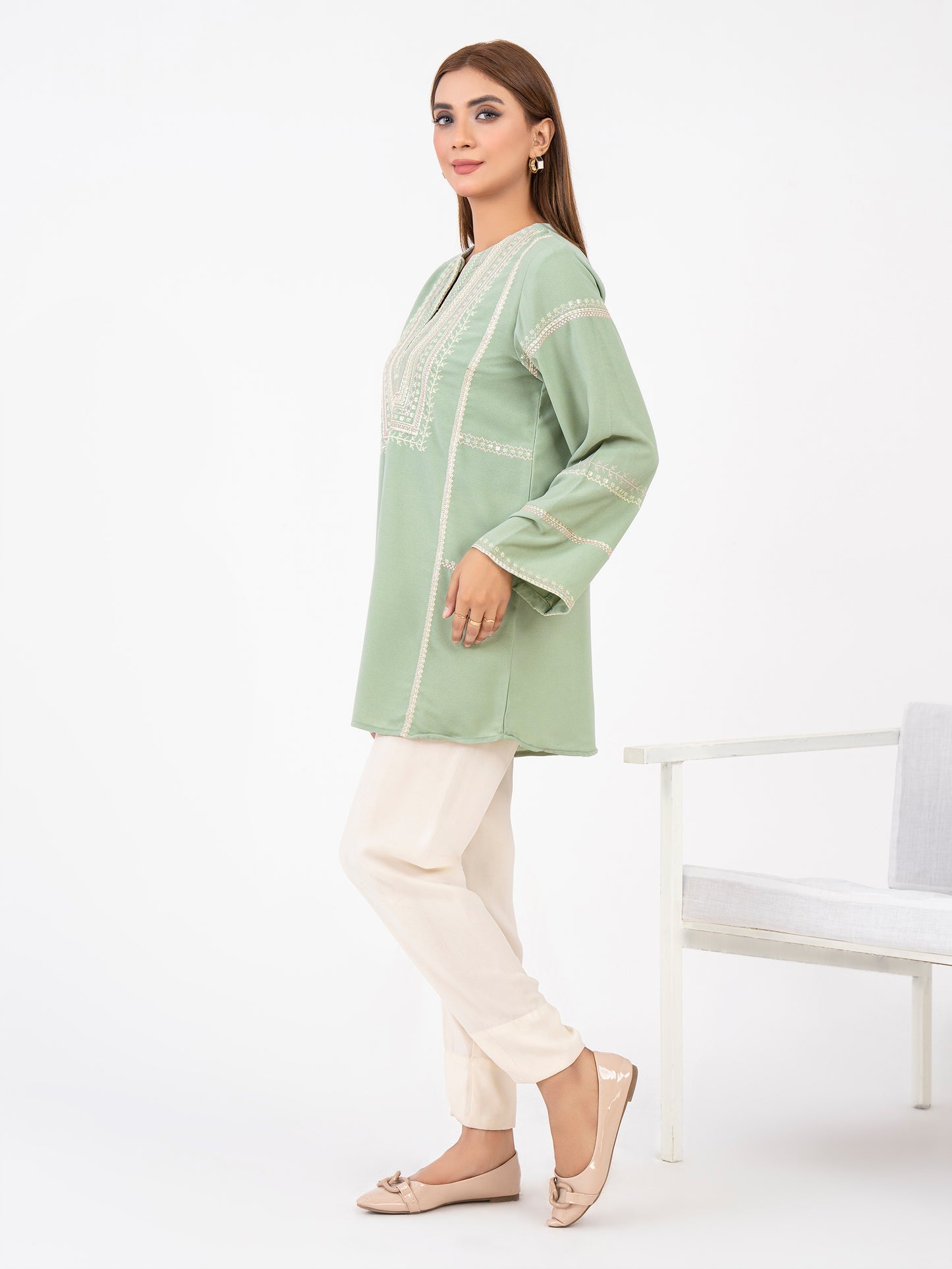 Grip Kurti-Embroidered(Pret)