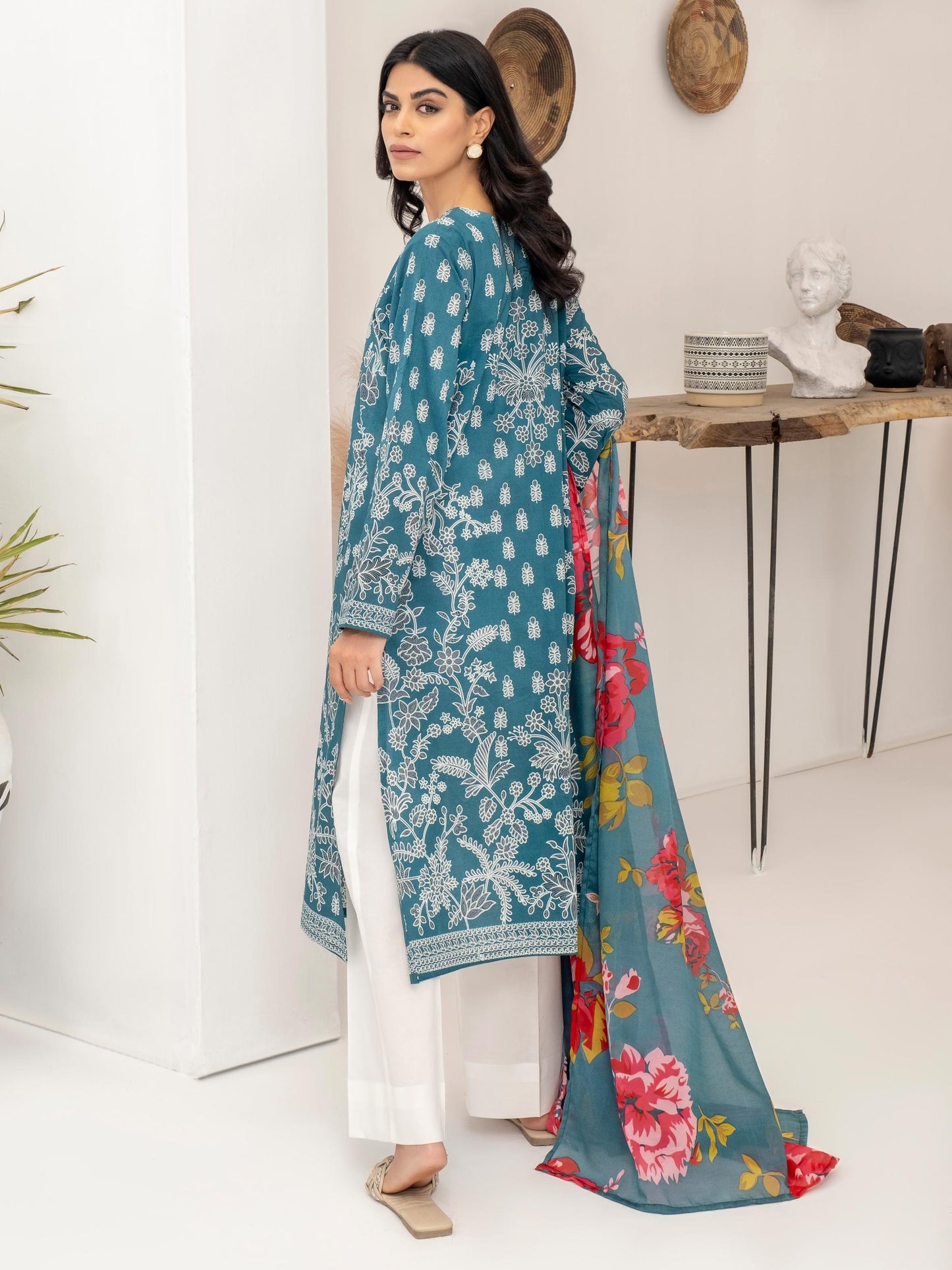 2 Piece Lawn Suit-Printed (Unstitched)