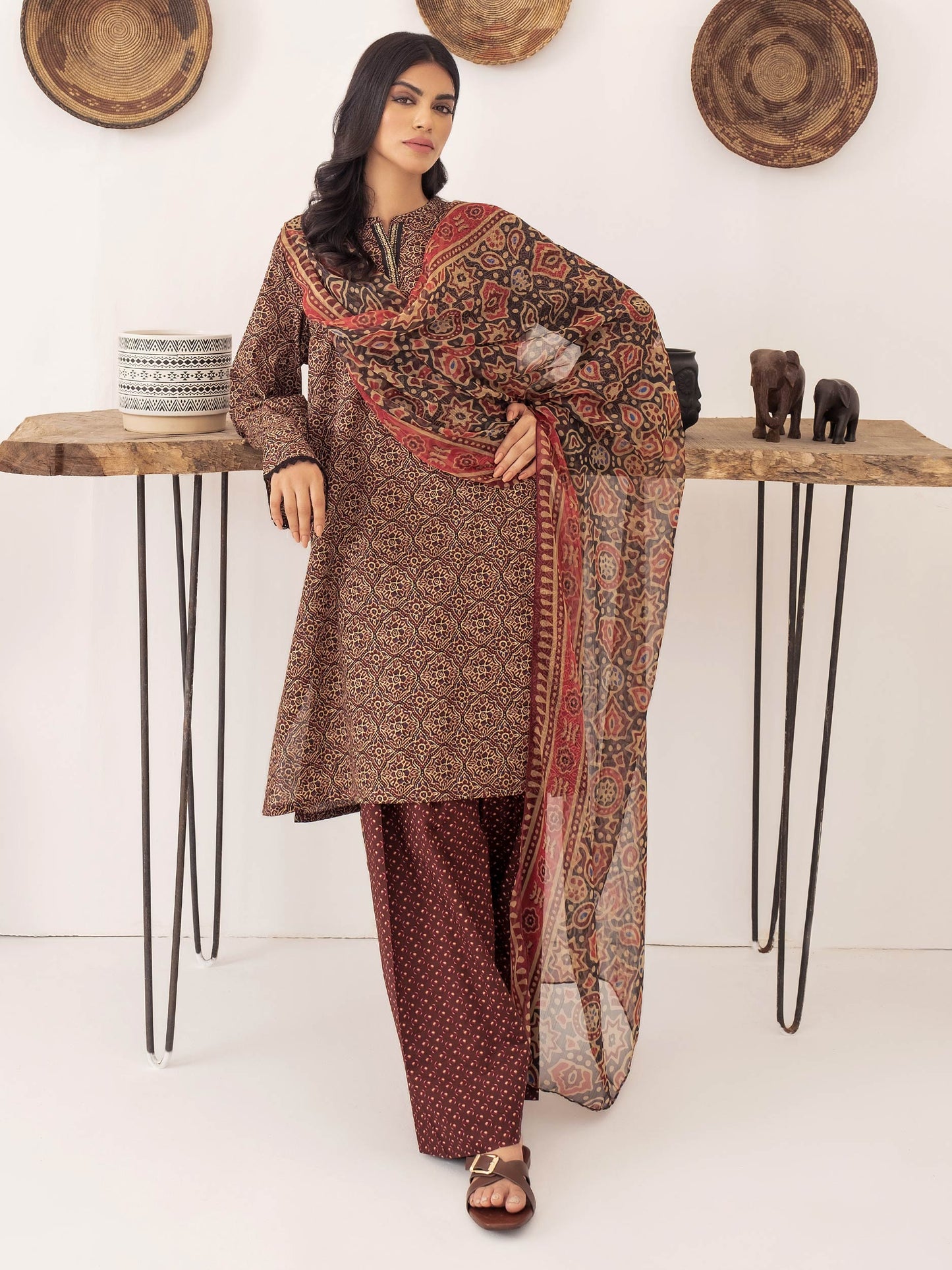 3 Piece Lawn Suit-Printed (Unstitched)